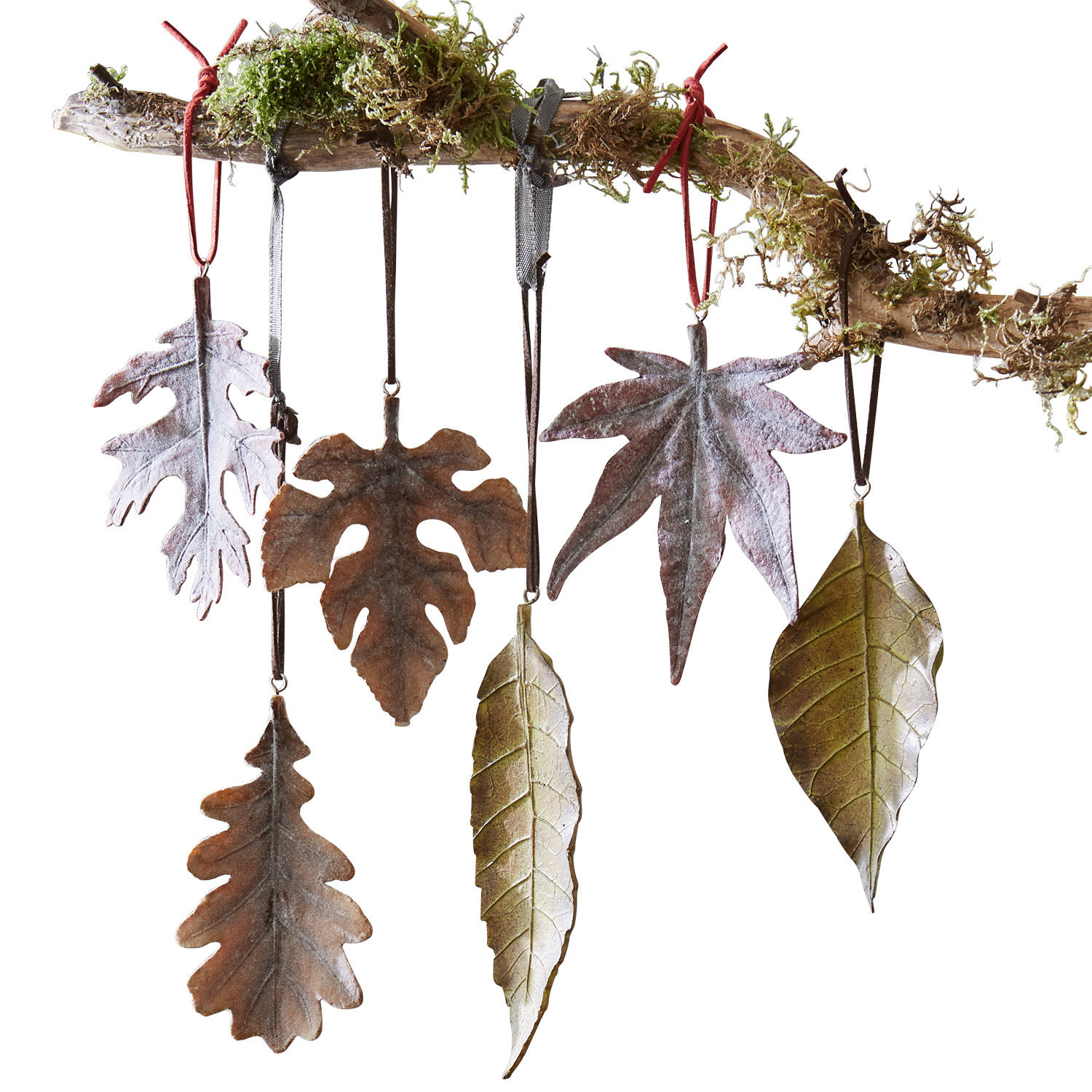 Lot de 6 feuilles décoratives Merel Décorations feuilles en métal brun et vert suspendues à une branche avec mousse, décoration automnale