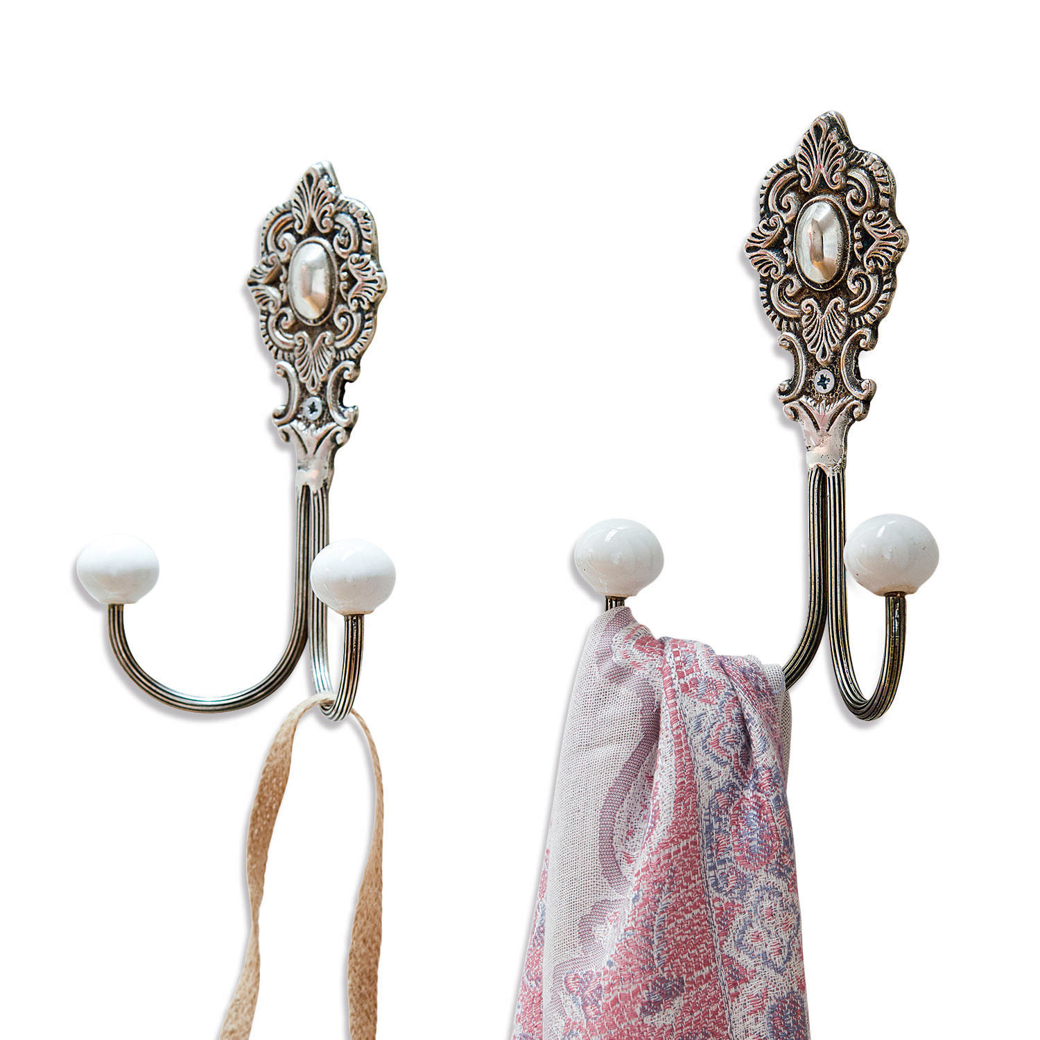 Lot de 2 patères Millar Patère murale en métal avec embouts en céramique blanche et motif décoratif vintage
