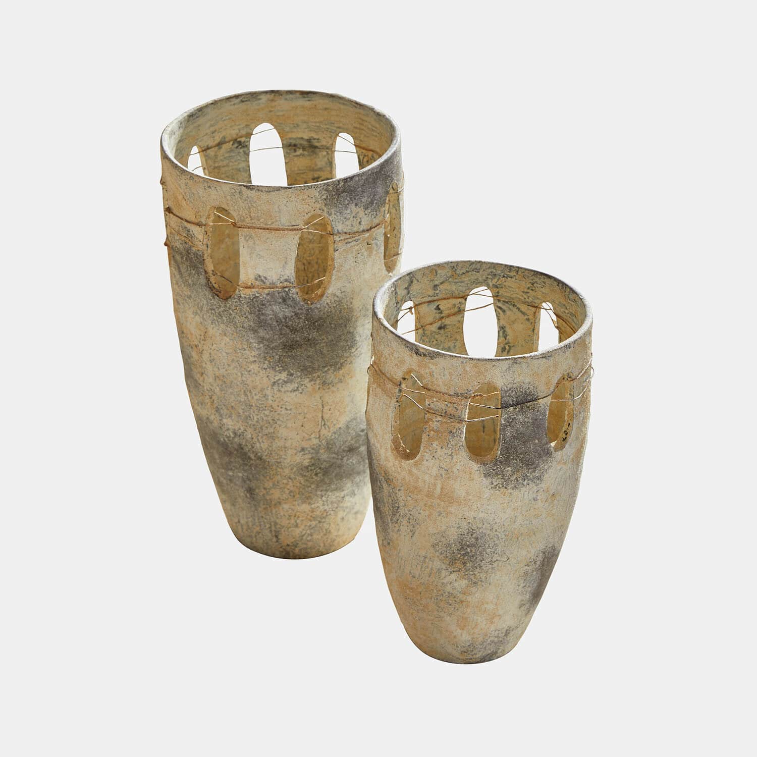 Lot de 2 vases Delunas Deux lanternes décoratives en matériau naturel beige et gris pour intérieur et jardin