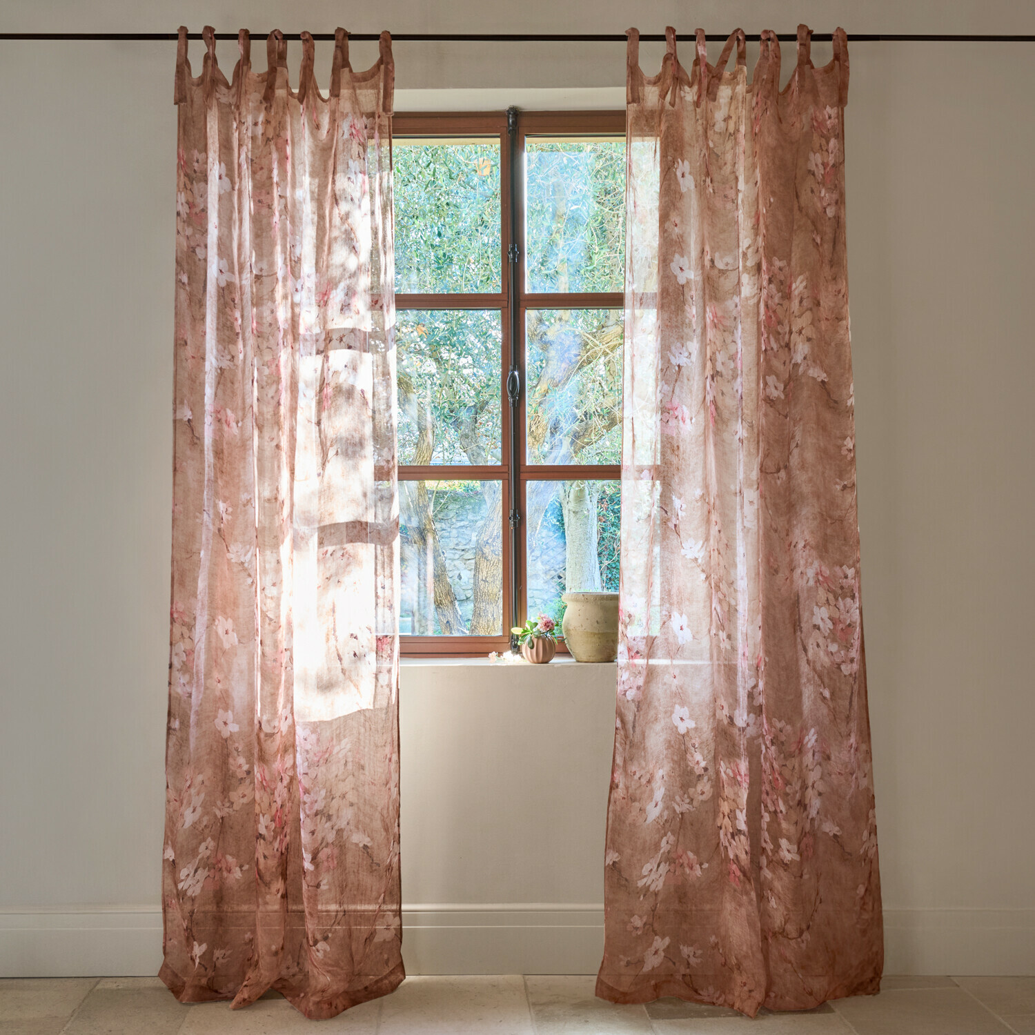 Voilage Brisélie Rideaux transparents à motif floral délicat en teinte marron pour décoration de fenêtre