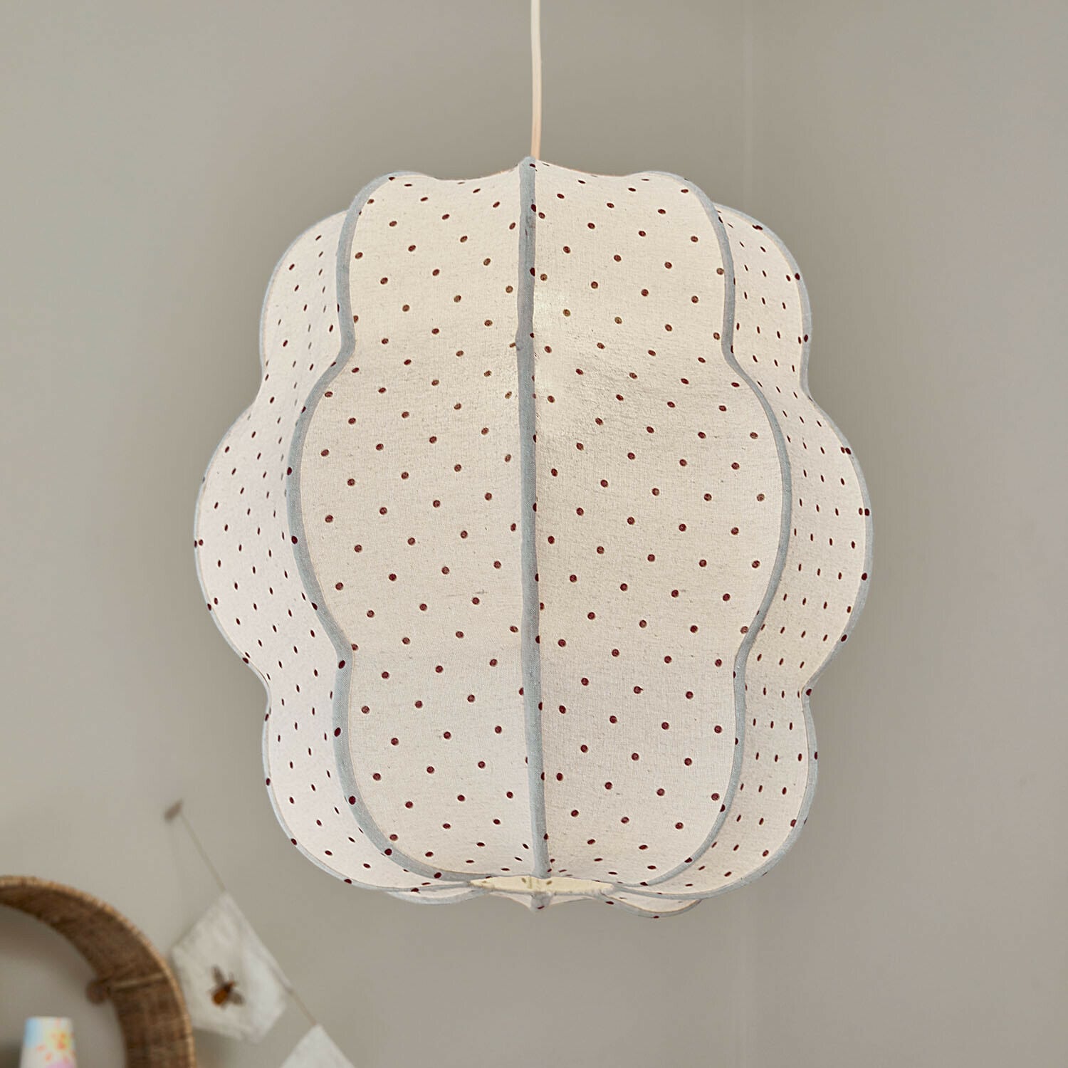 Suspension Lillumo