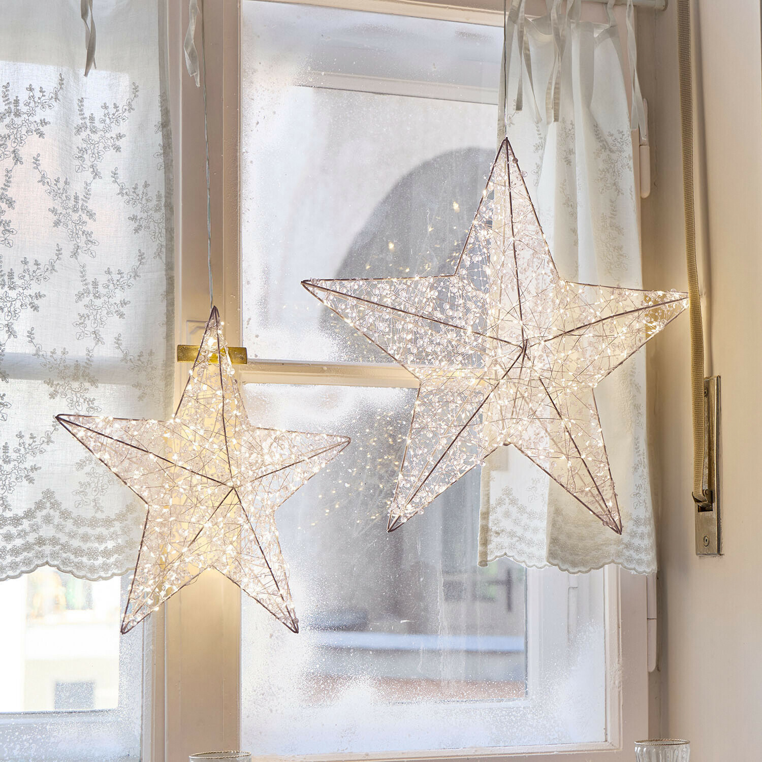 Lot de 2 étoiles à LED Brightens