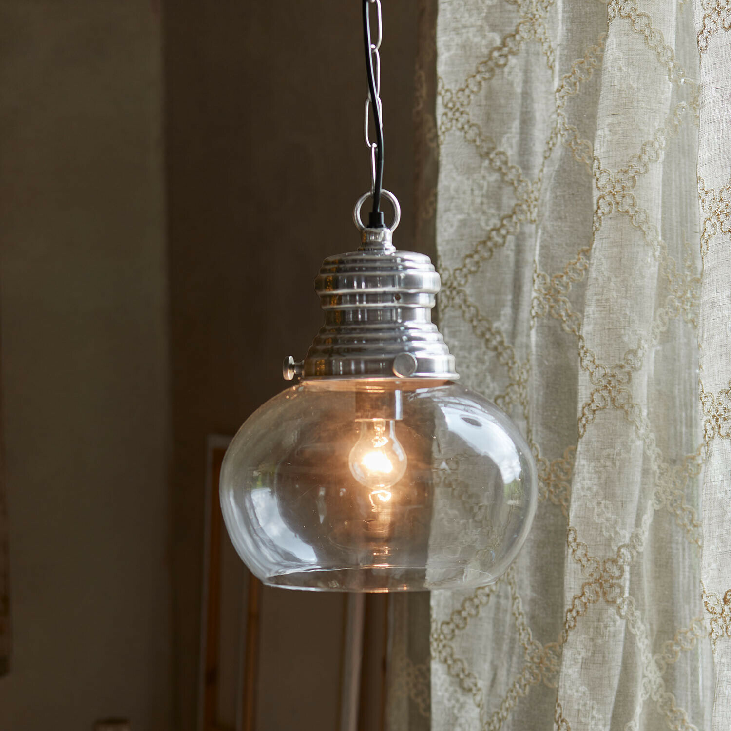 Suspension Jule