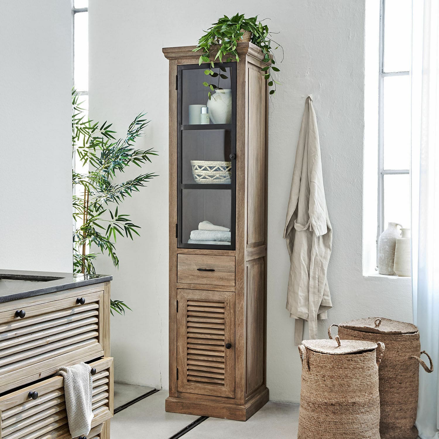 Armoire Andrewshire