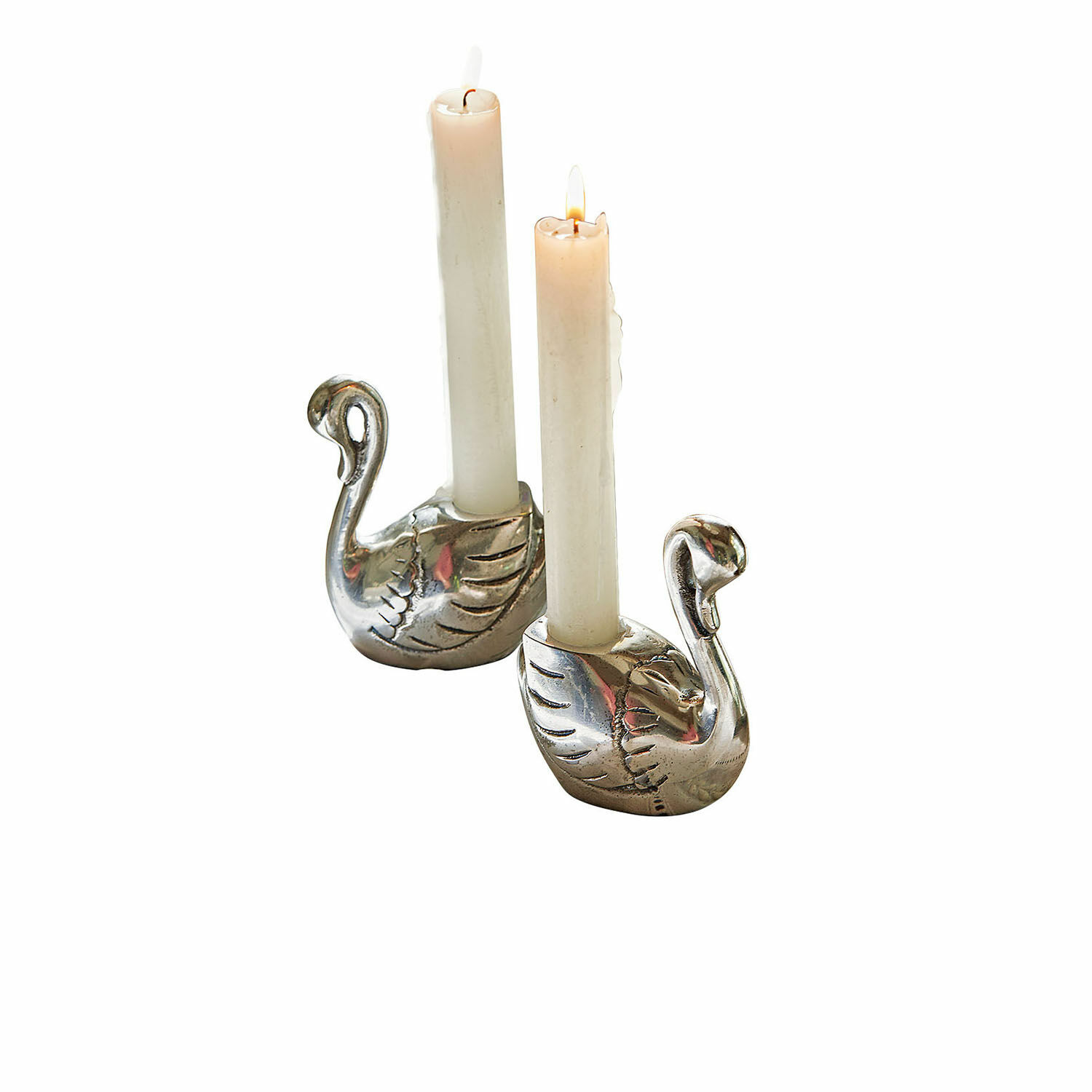 Lot de 2 bougeoirs Zaymara Paire de bougeoirs argentés en forme de cygnes avec bougies blanches pour décoration intérieure
