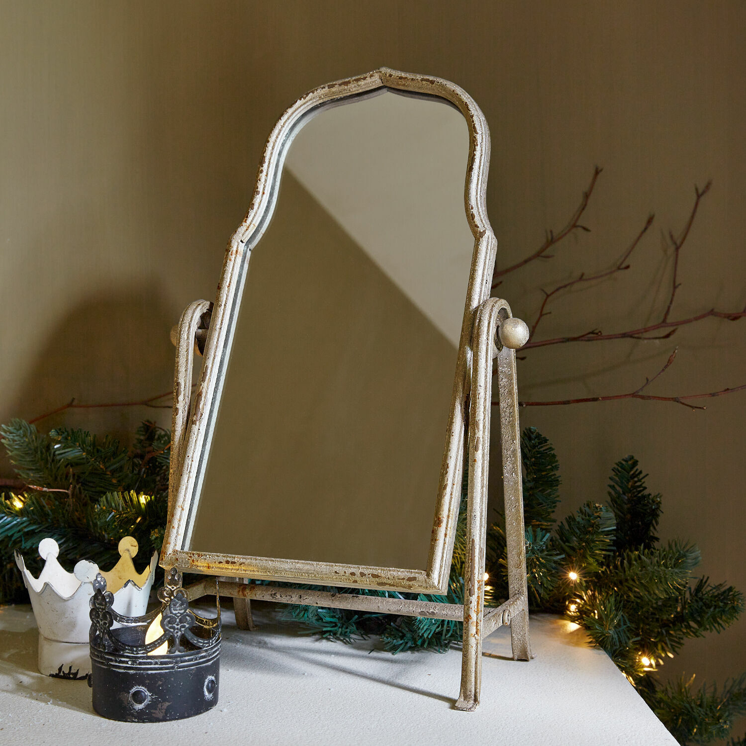 Miroir Estienne Miroir de table avec cadre en métal vieilli beige, décoratif et élégant pour intérieur