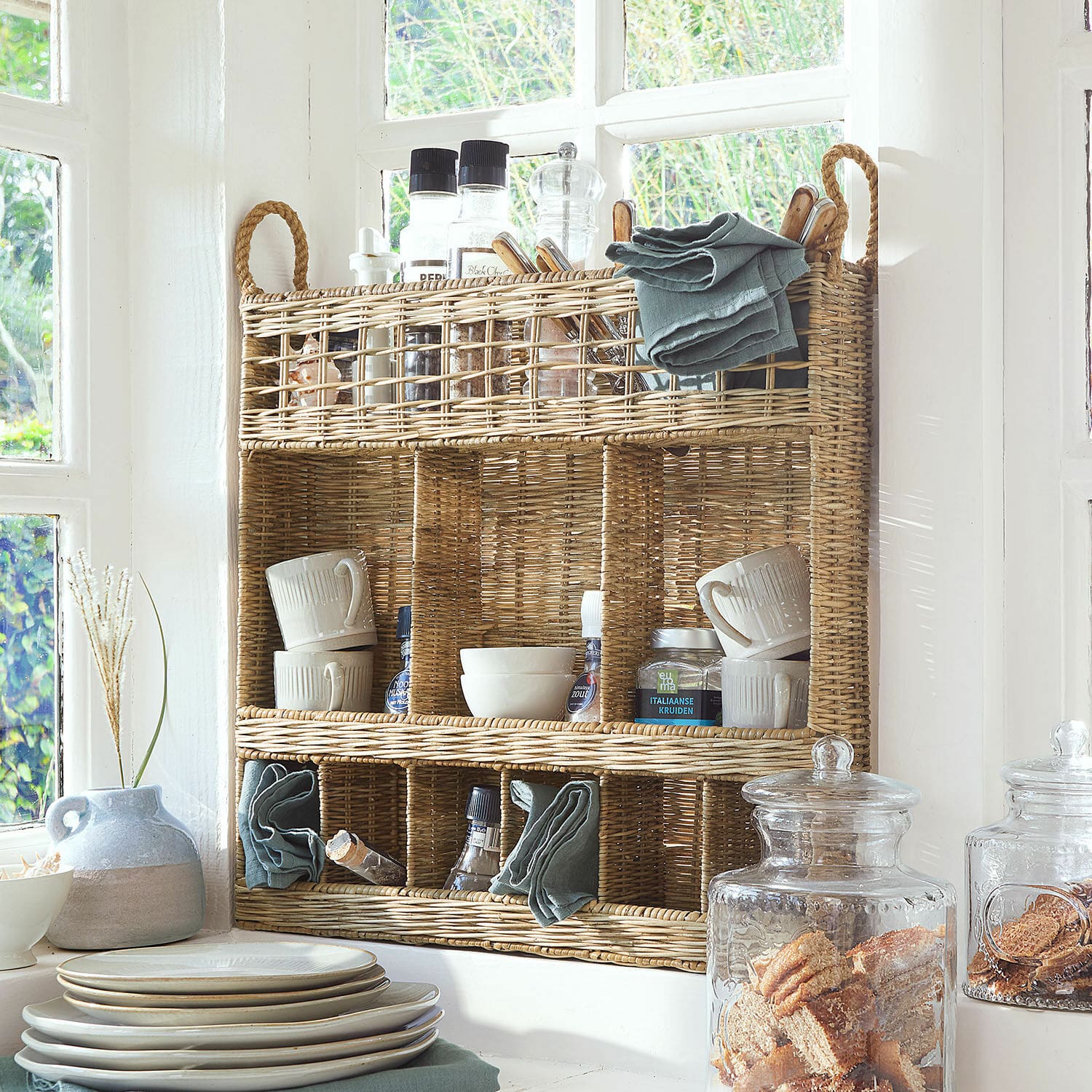 Étagère à épices Yilvento Organisateur de cuisine en osier naturel avec compartiments pour épices et vaisselle, pratique et décoratif