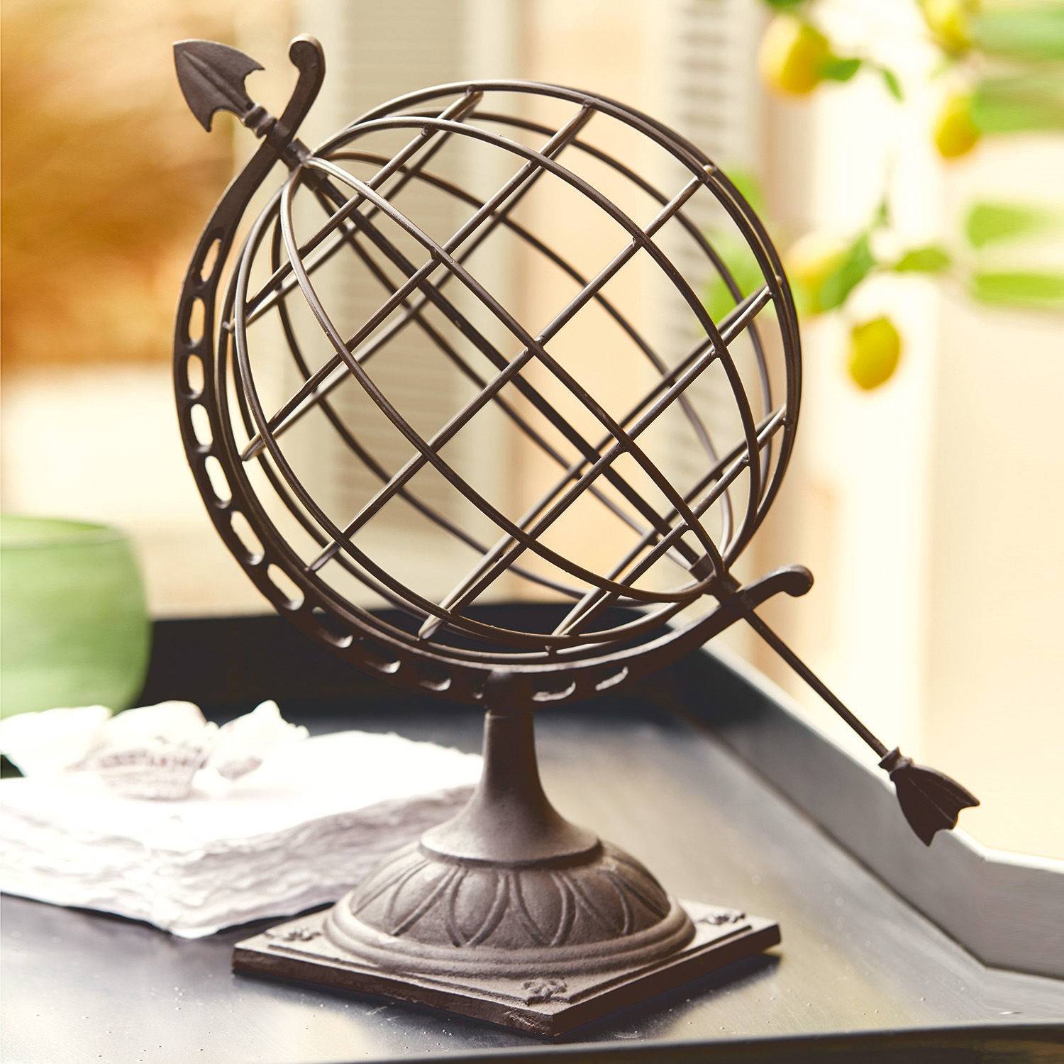 Globe Mir