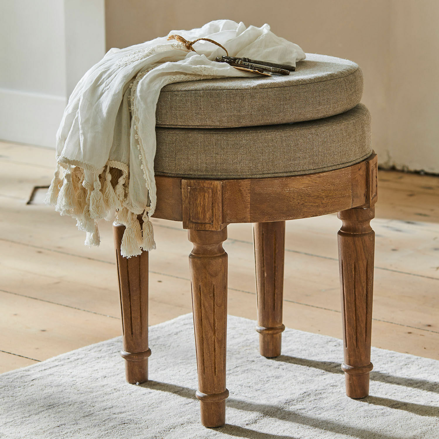 Tabouret Plumont