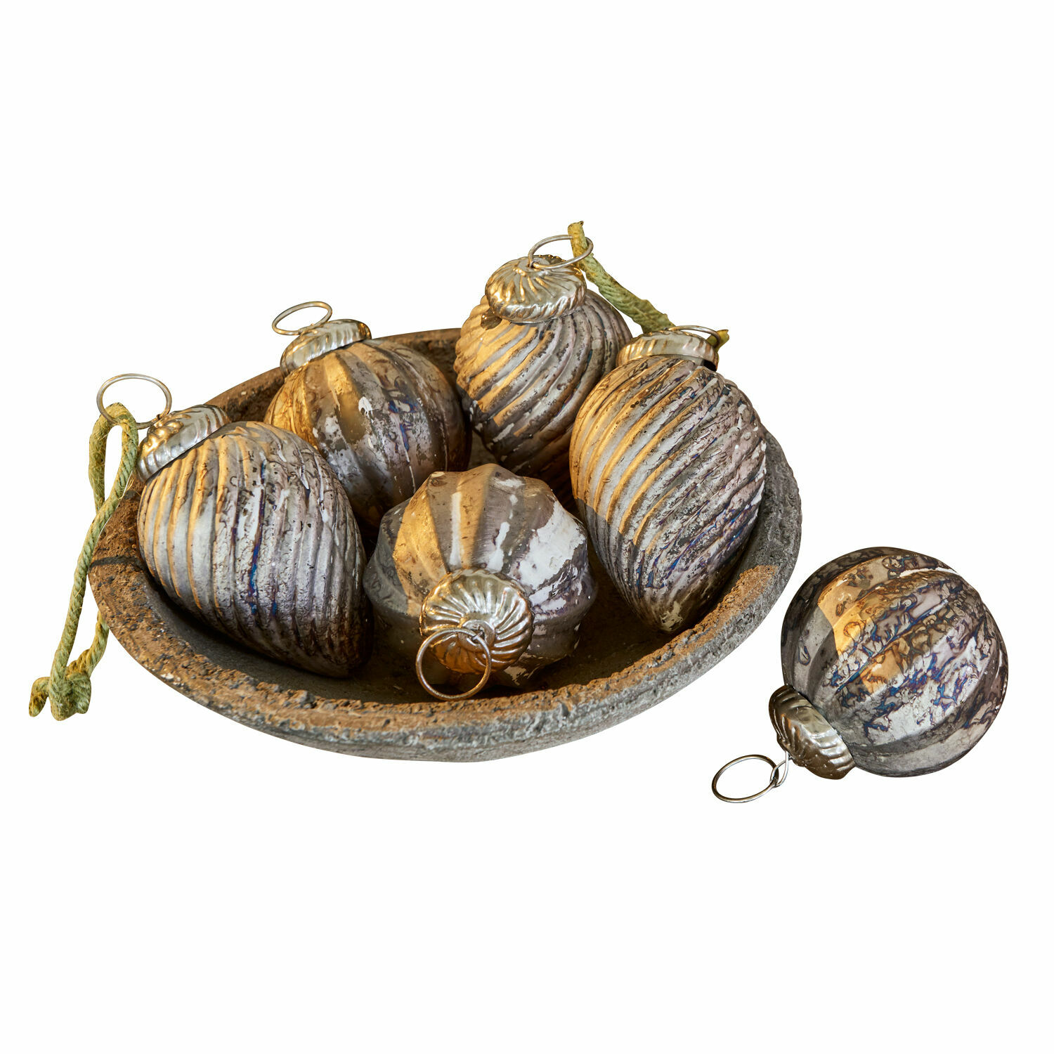 Lot de 6 décorations de Noël Miras Ensemble de 6 décorations de Noël en verre argenté avec finition métallique pour décoration festive
