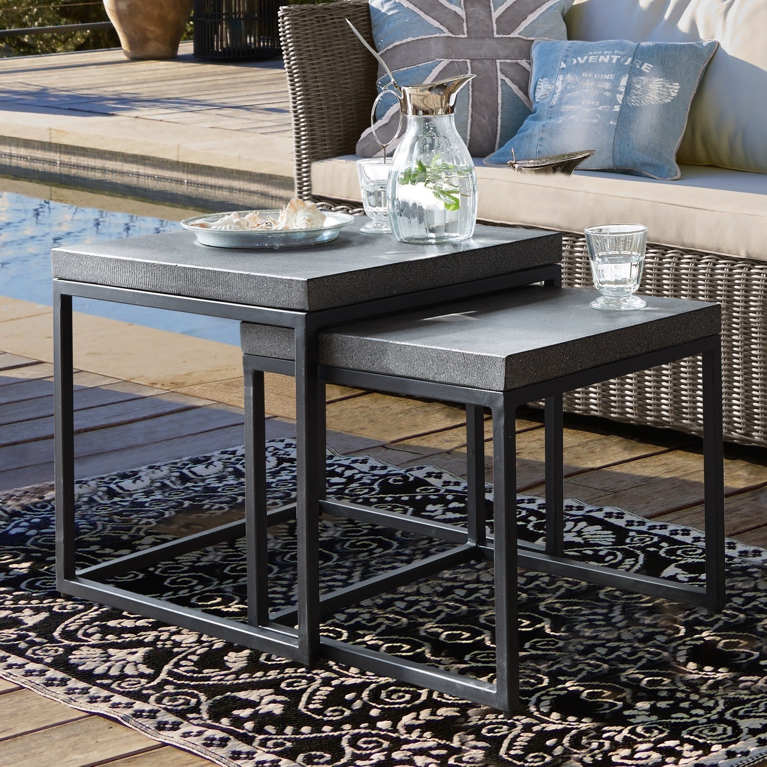 Lot de 2 tables d'appoint Evendale