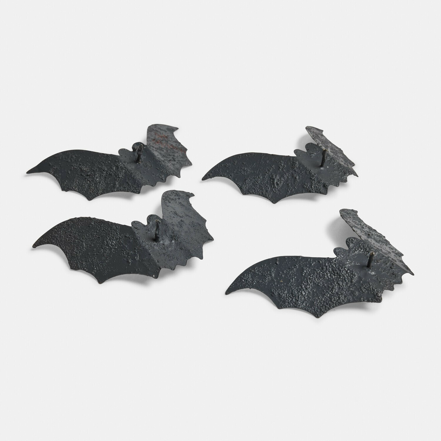 Lot de 4 pin’s décoratifs Brynnach