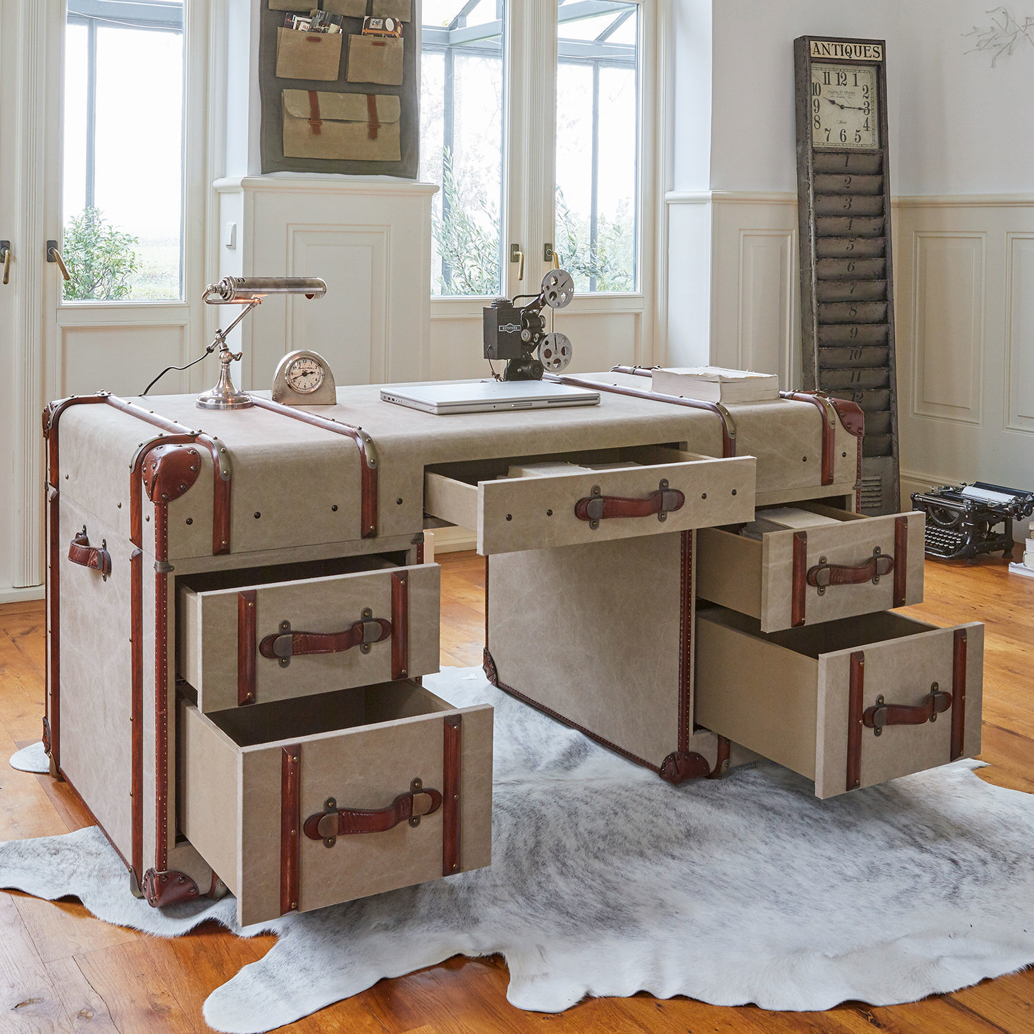 Bureau Cox