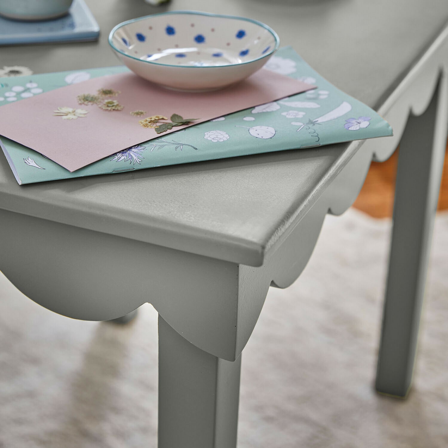 Table pour enfant Poussinou