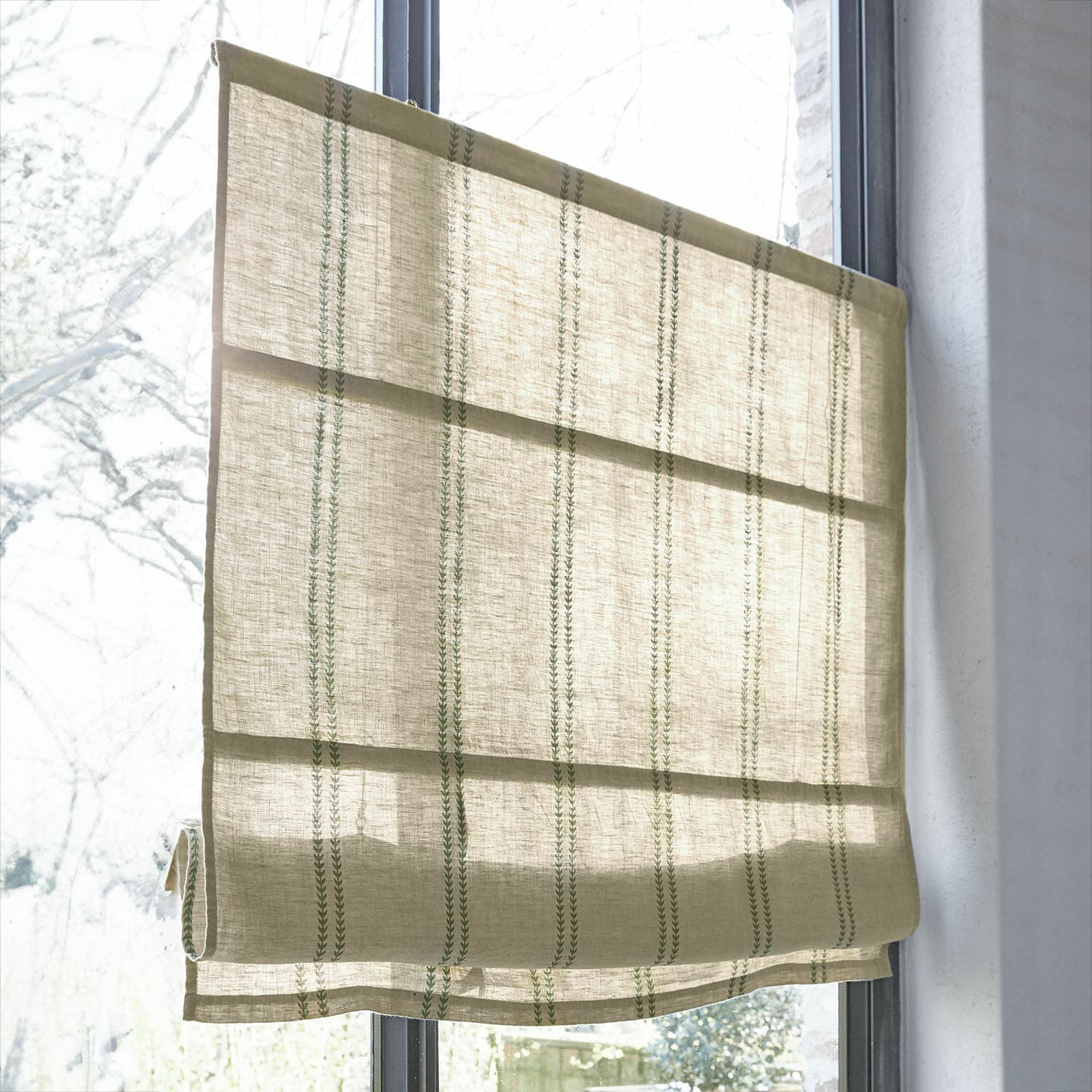 Store bateau Fides Store bateau beige en lin avec rayures verticales vertes, protection décorative pour fenêtre
