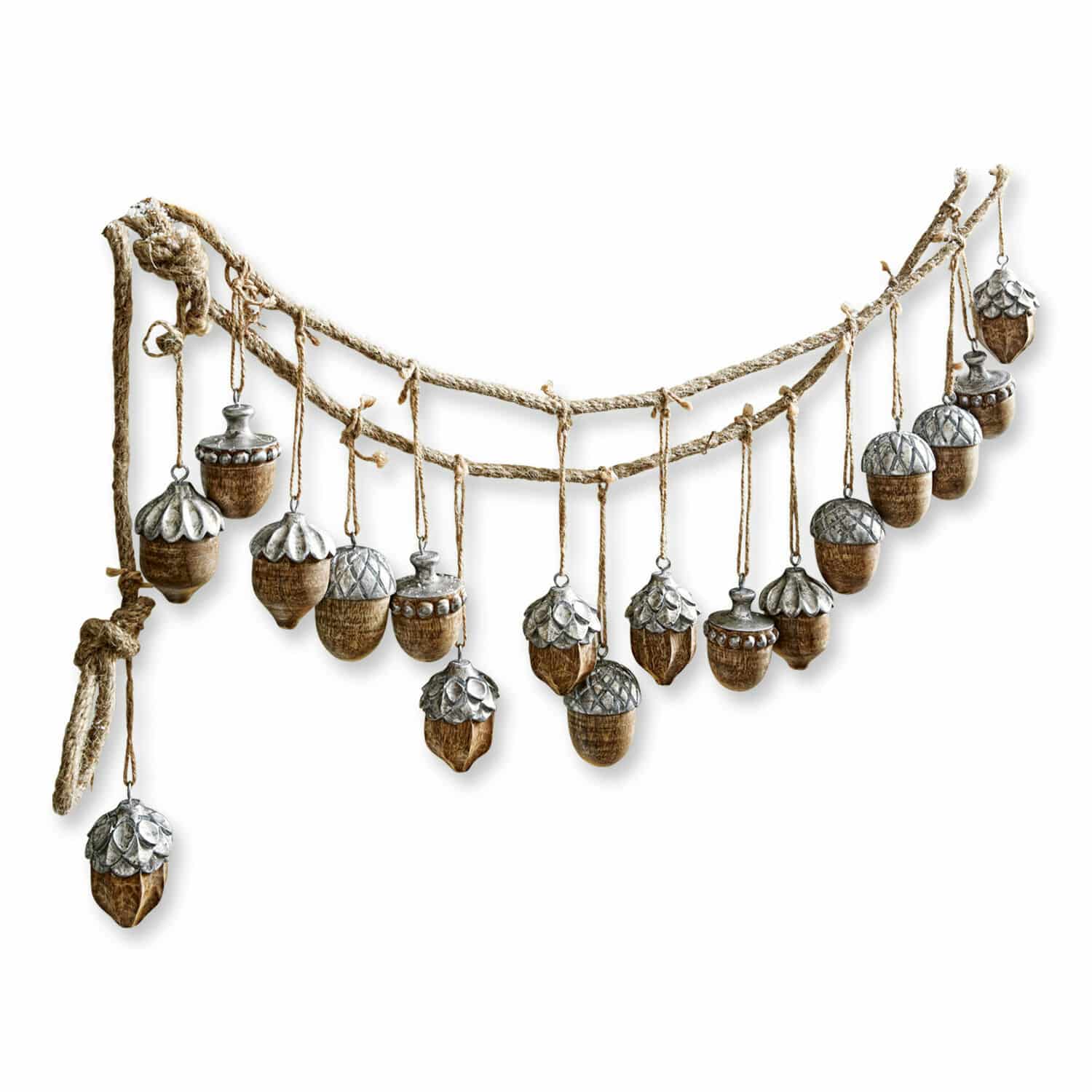 Guirlande Morneau Guirlande décorative en glands en bois avec coques métalliques suspendue sur corde en jute, couleur naturelle