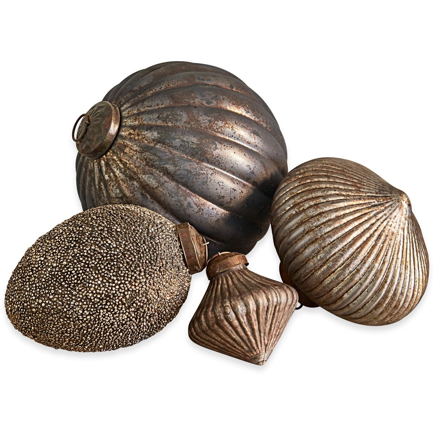 Lot de 4 décorations de Noël Janine Ensemble de quatre boules décoratives en métal aux tons bronze et cuivre pour décoration de Noël