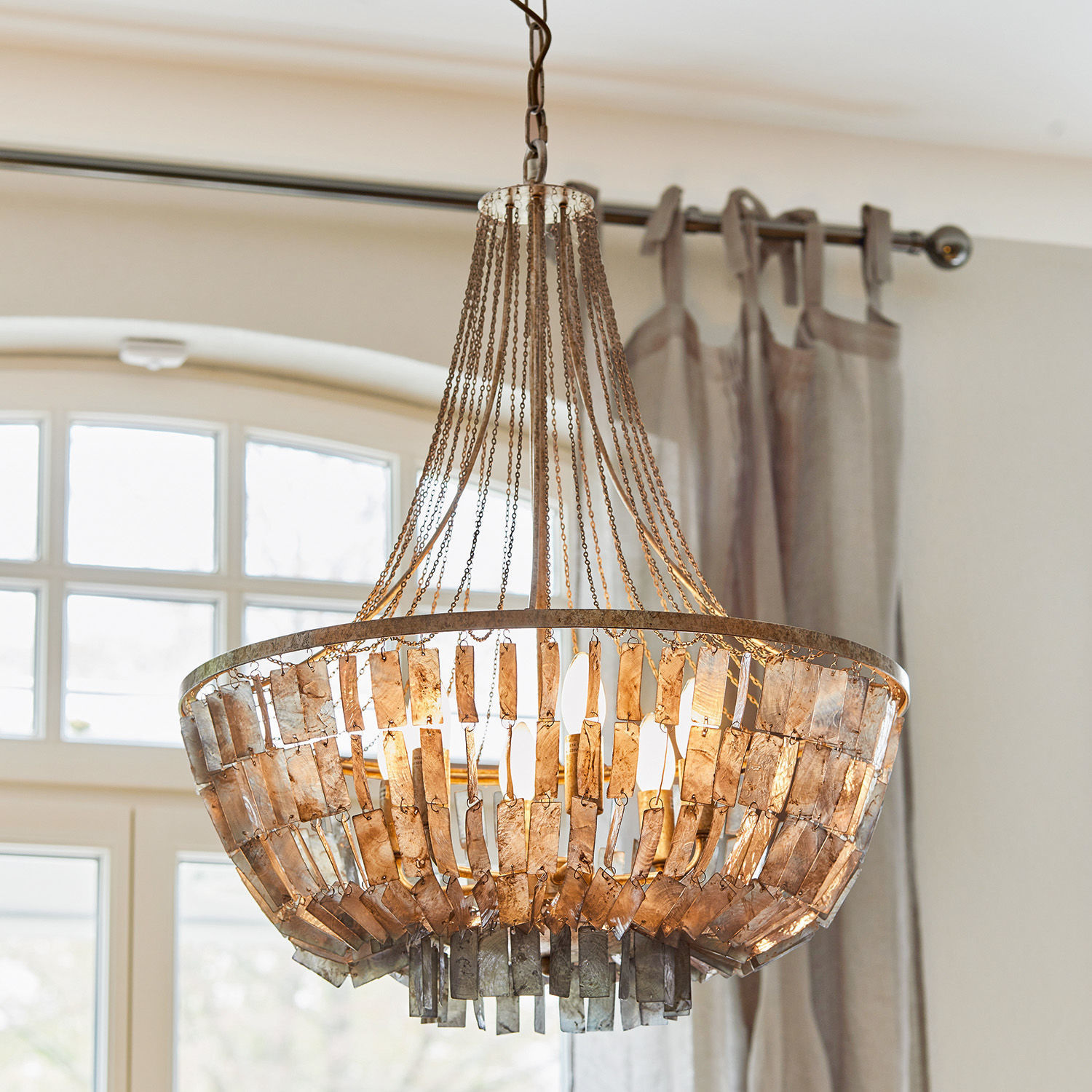 Lustre Magdan