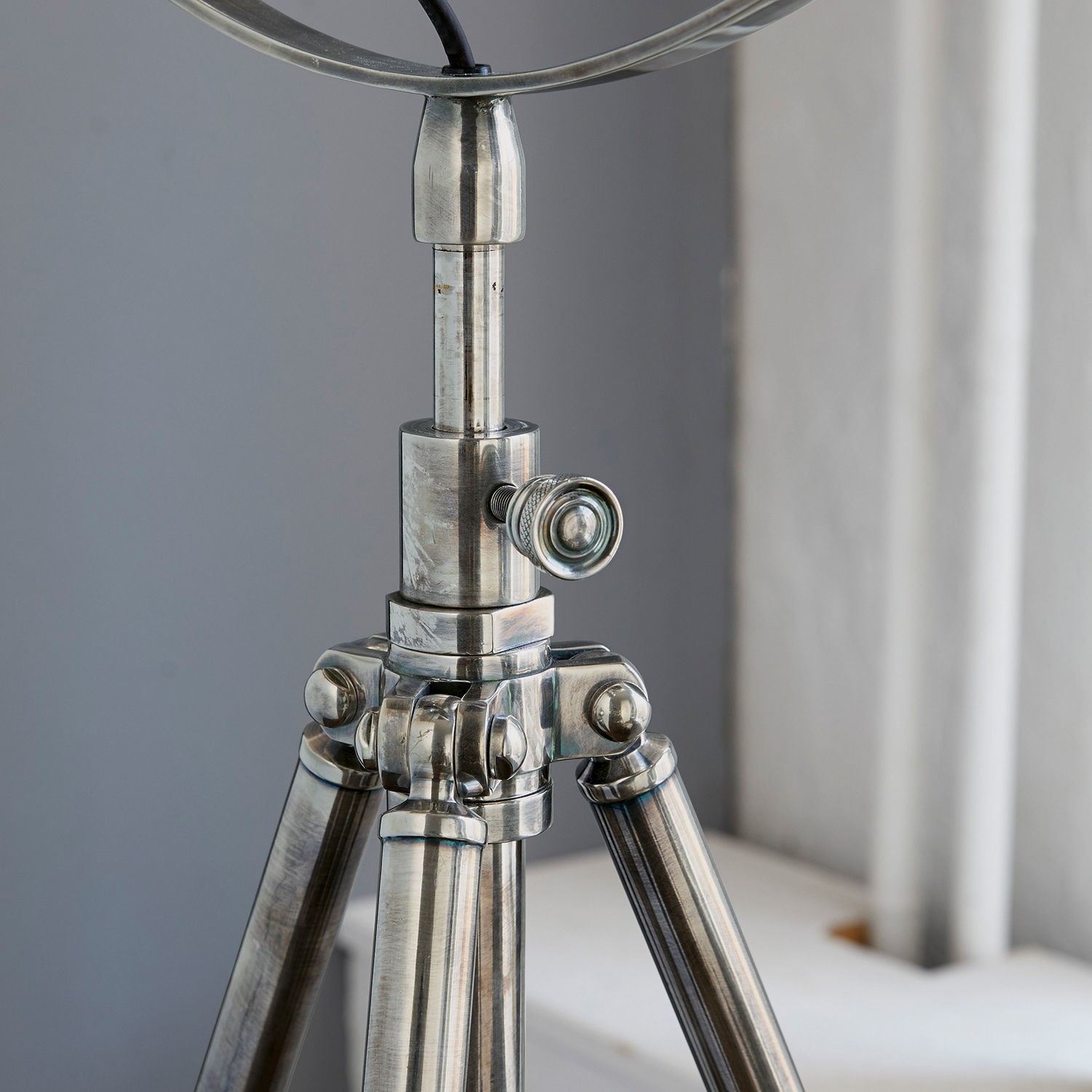 Lampadaire Downton