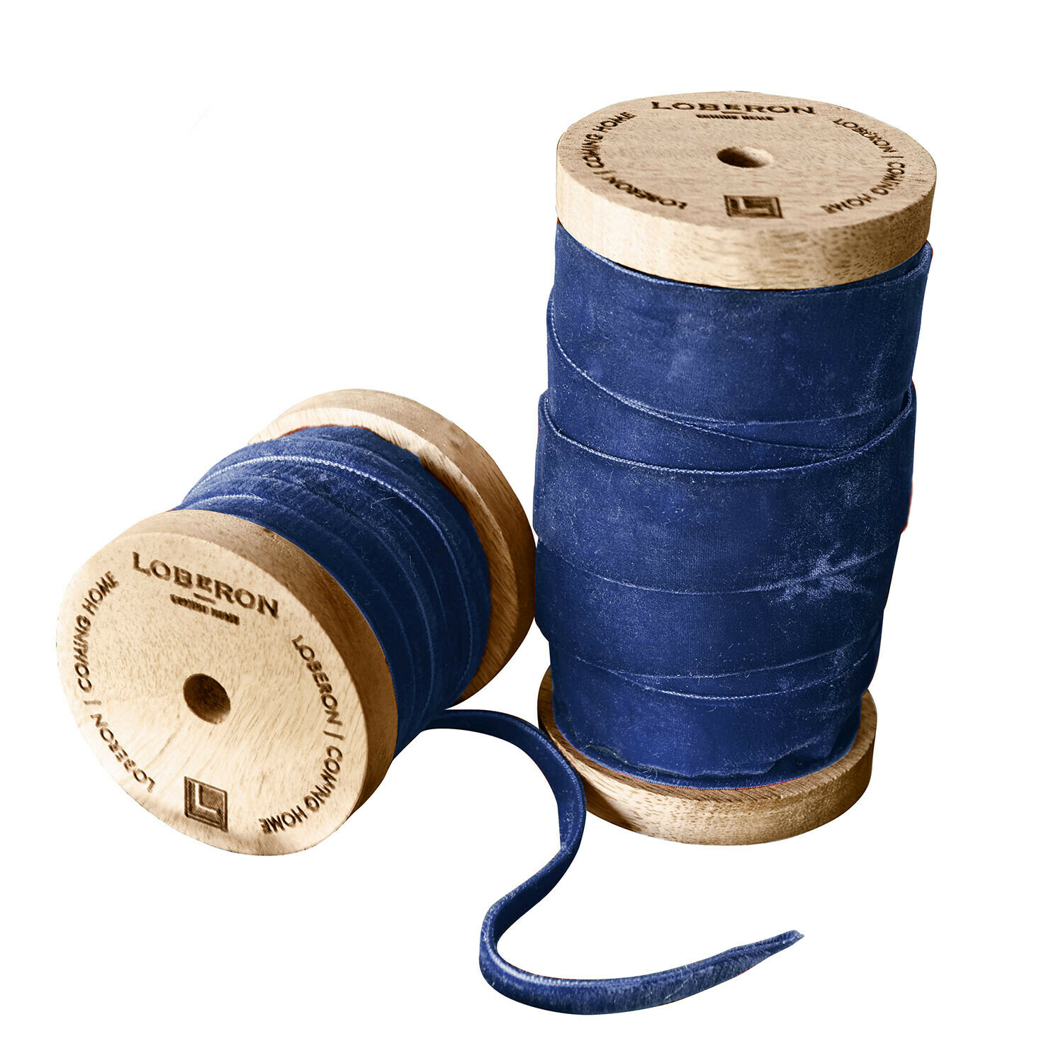 Lot de 2 bobines de ruban en velours Liandis Ruban en velours bleu enroulé sur une bobine en bois pour décoration et artisanat