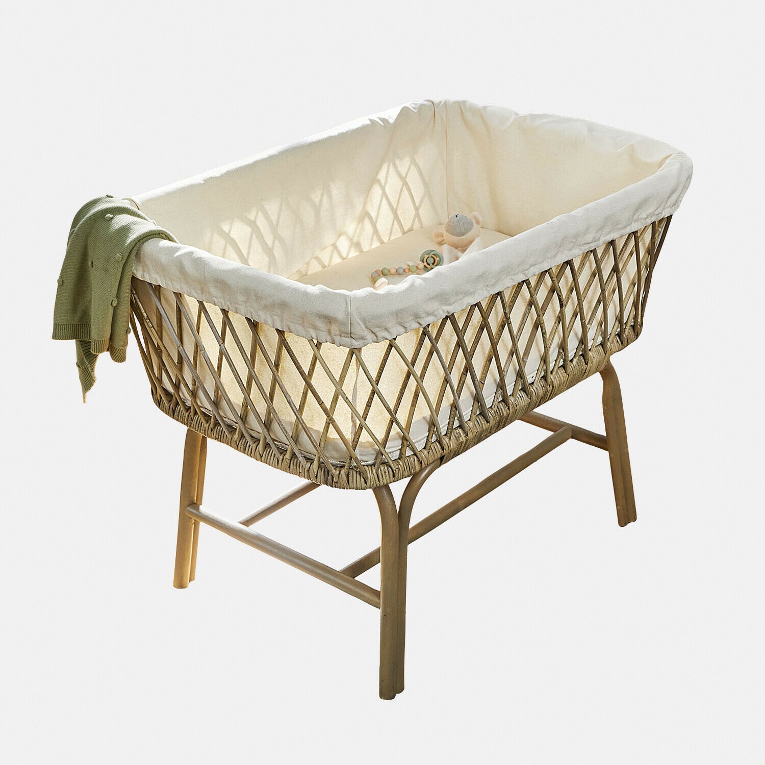 Berceau Nuvinas Berceau en osier et bois avec doublure crème et couverture verte, mobilier pour chambre de bébé