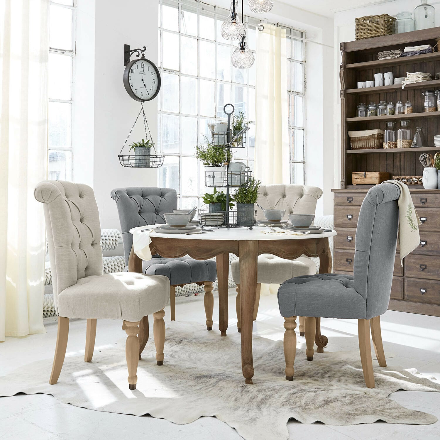 Chaise Claville