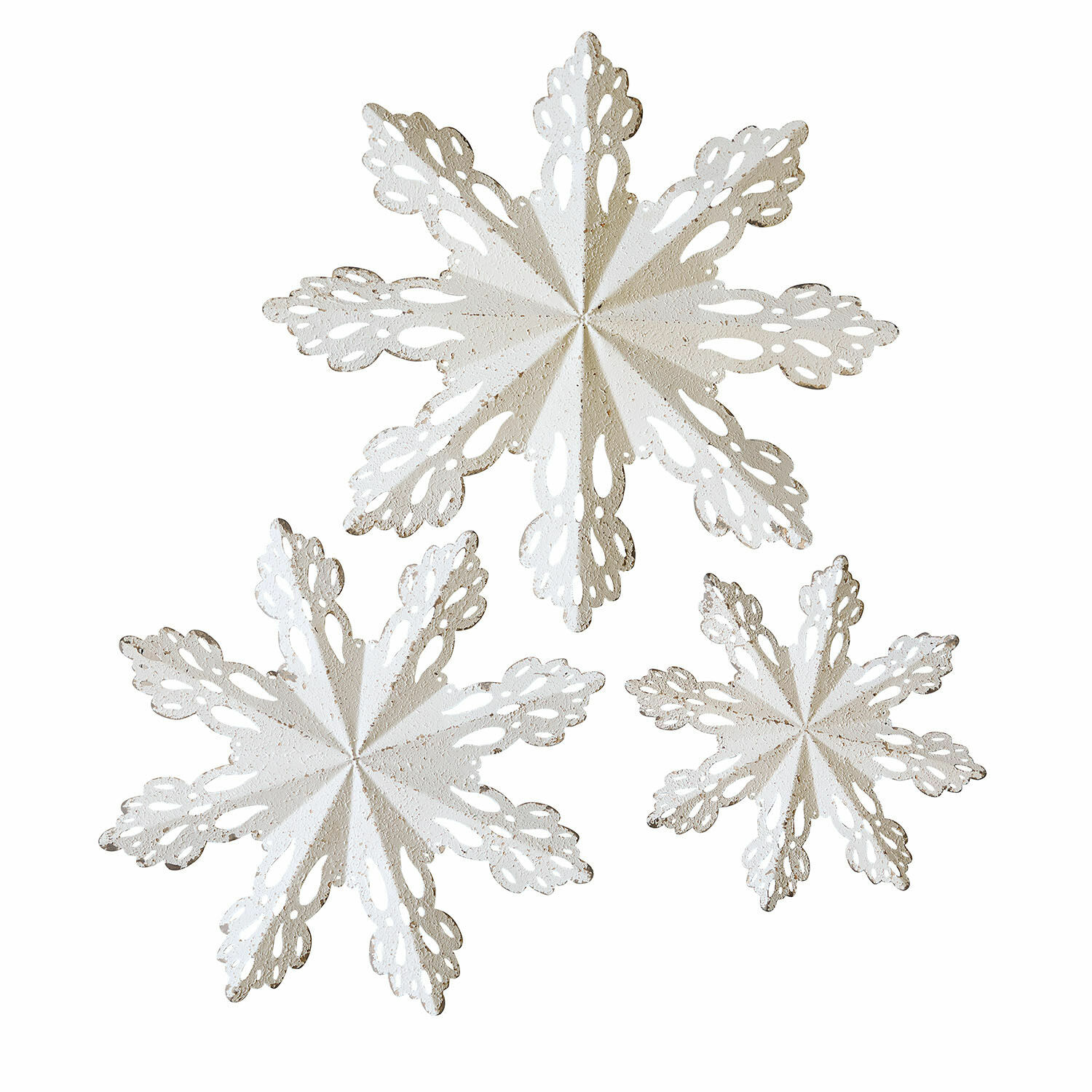 Lot de 3 décorations murales Lirvaya Ensemble de trois flocons de neige en métal blanc avec motif ajouré, décoration hivernale