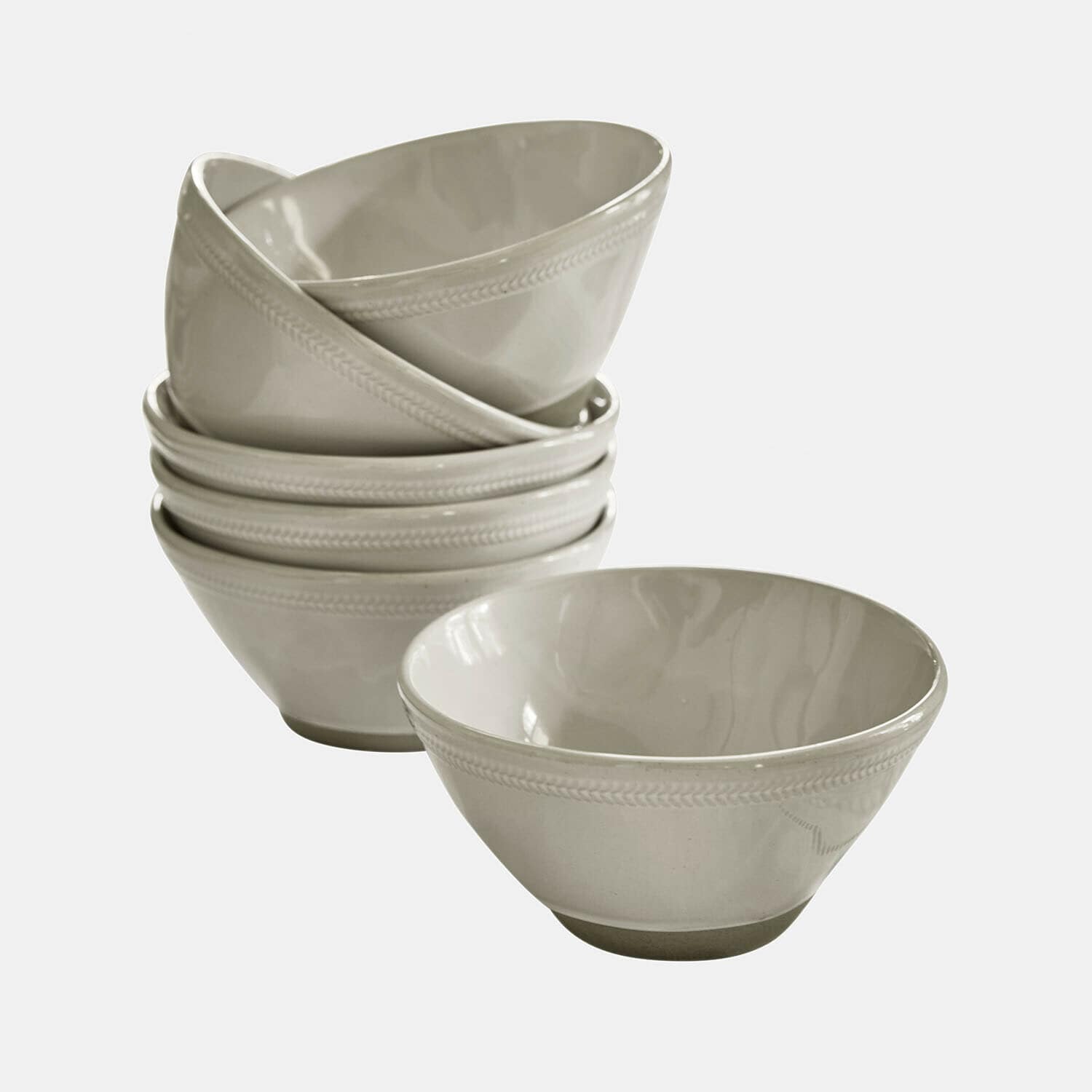 Lot de 6 bols Norrvik Ensemble de six bols en céramique crème avec motif discret sur le bord, parfaits pour servir des soupes