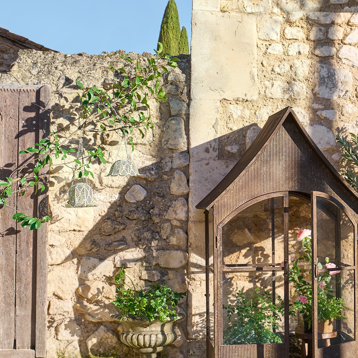 Lot de 2 lanternes solaires à suspendre Zuleya