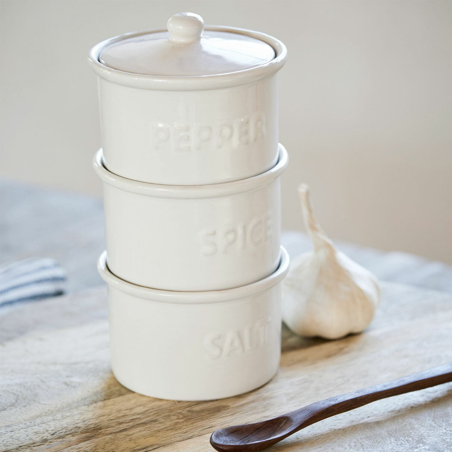 Pot à épices Mitrovis