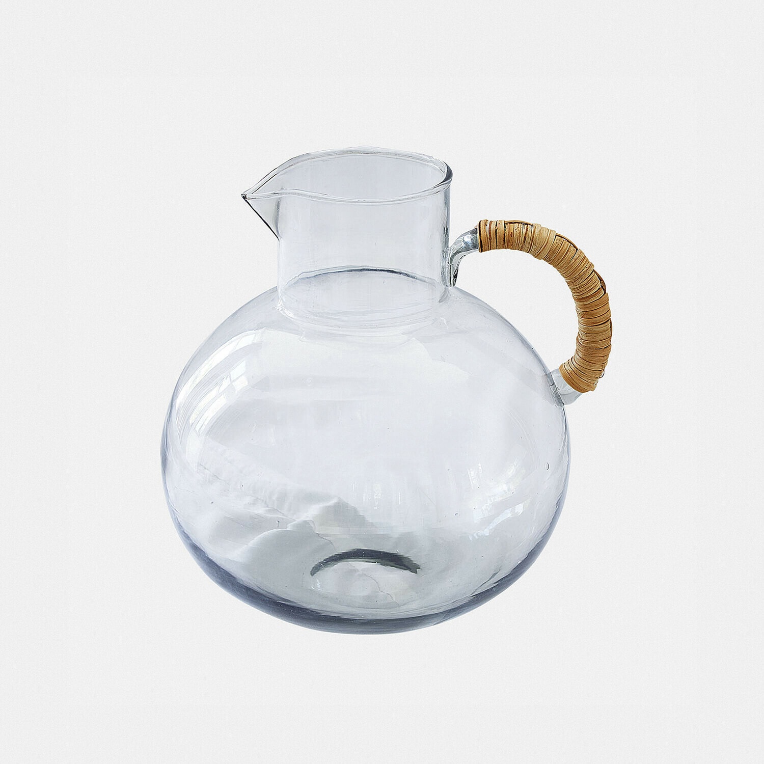 Pichet Stormea Carafe en verre transparent avec corps rond et anse en rotin naturel