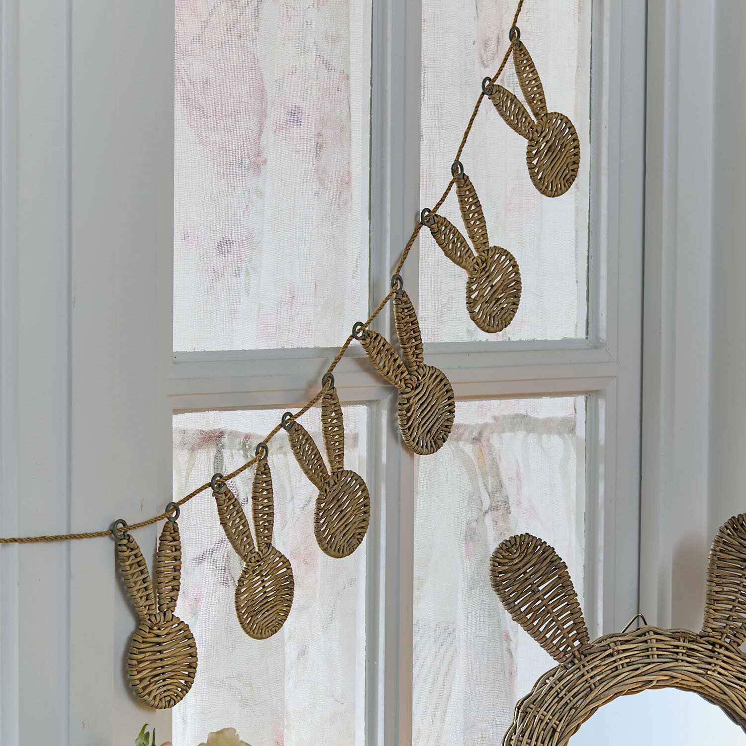 Guirlande Papillonette Guirlande en osier en forme de têtes de lapin couleur naturelle, décoration rustique pour fenêtre