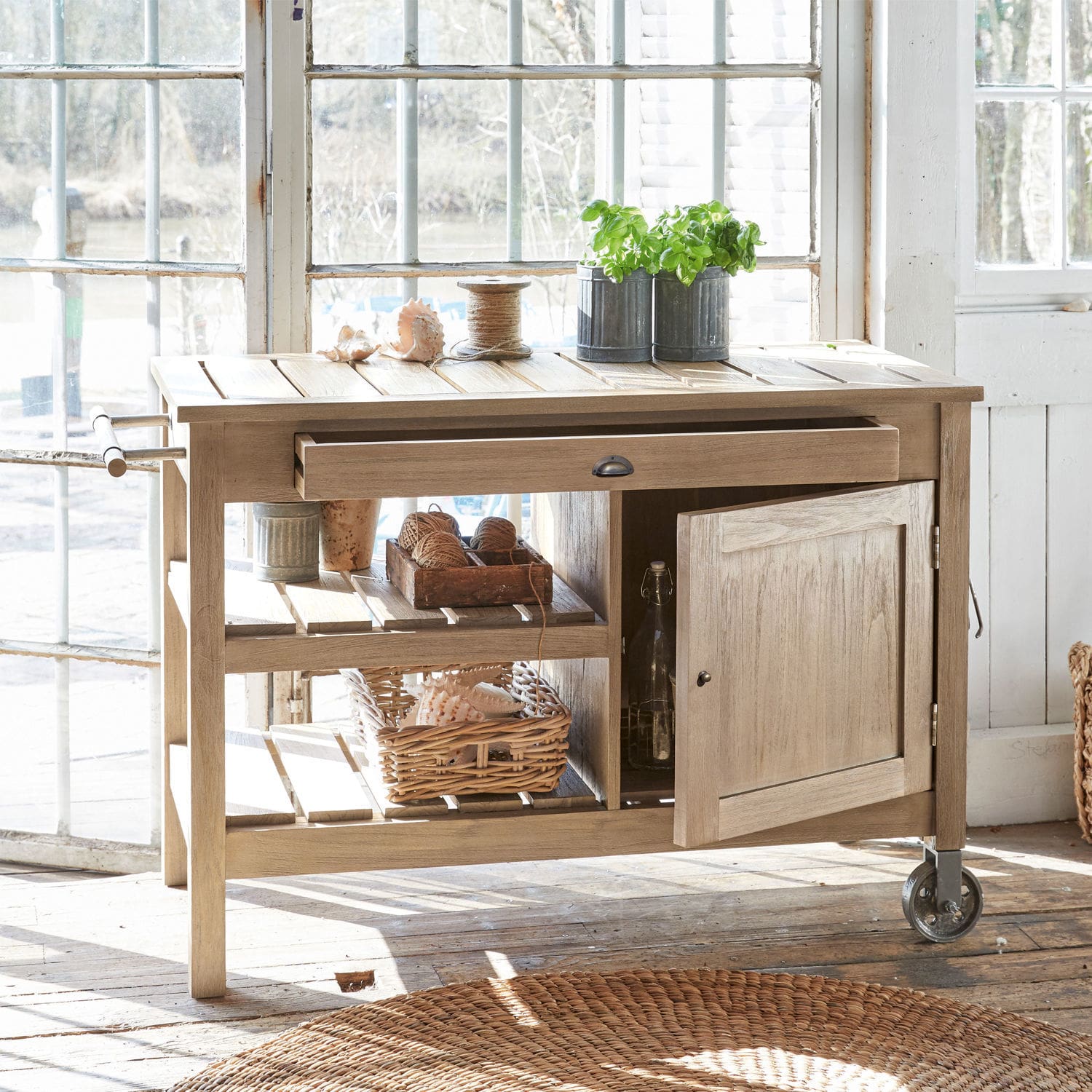 Table de rempotage Douvres