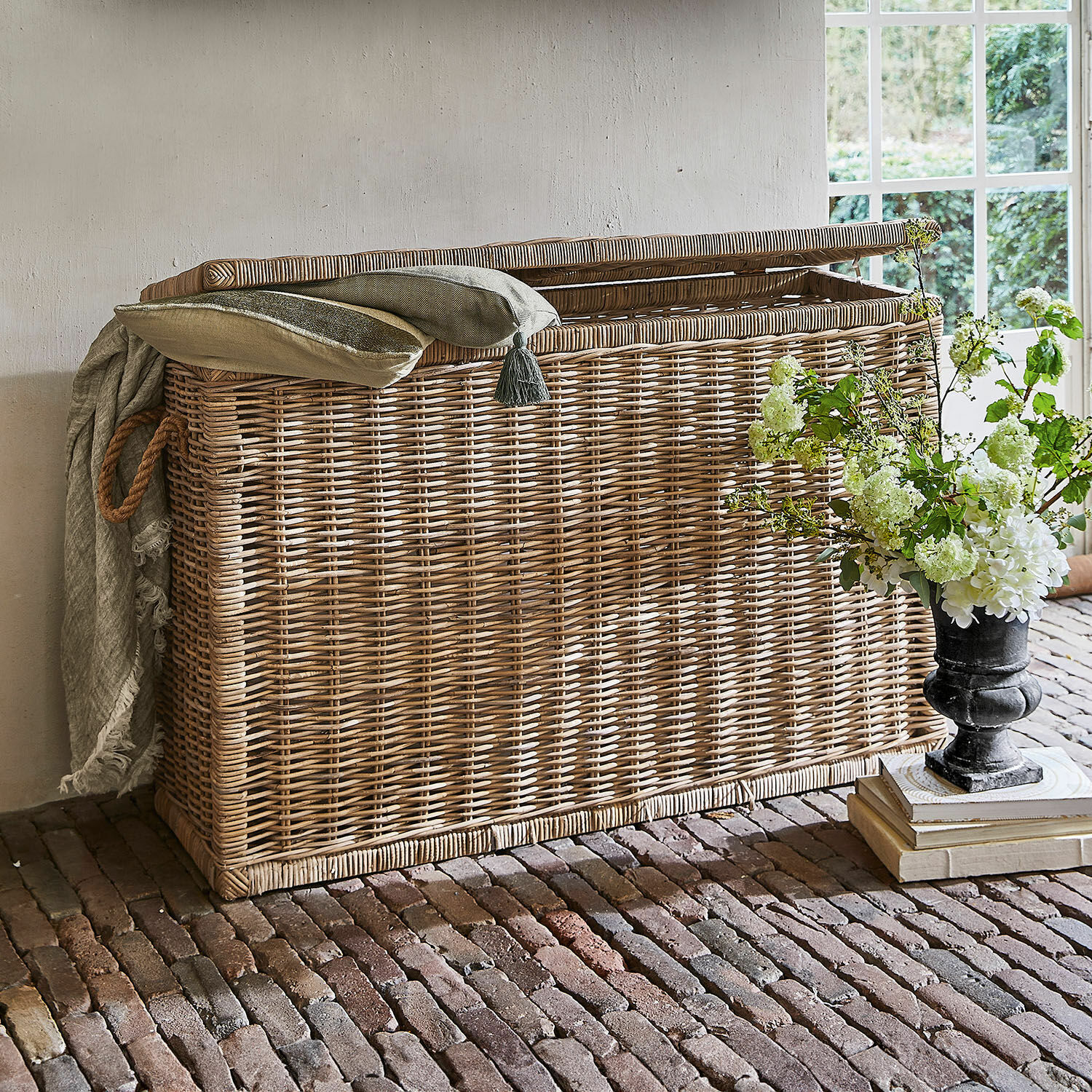 Malle East Ryde Grand coffre rectangulaire en rotin couleur naturelle pour rangement intérieur