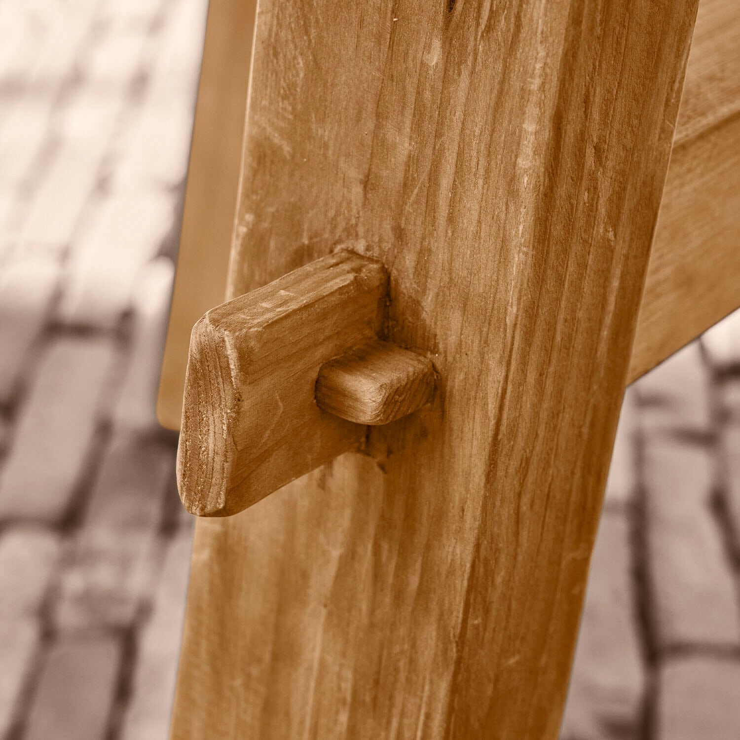 Table Crestwooden
