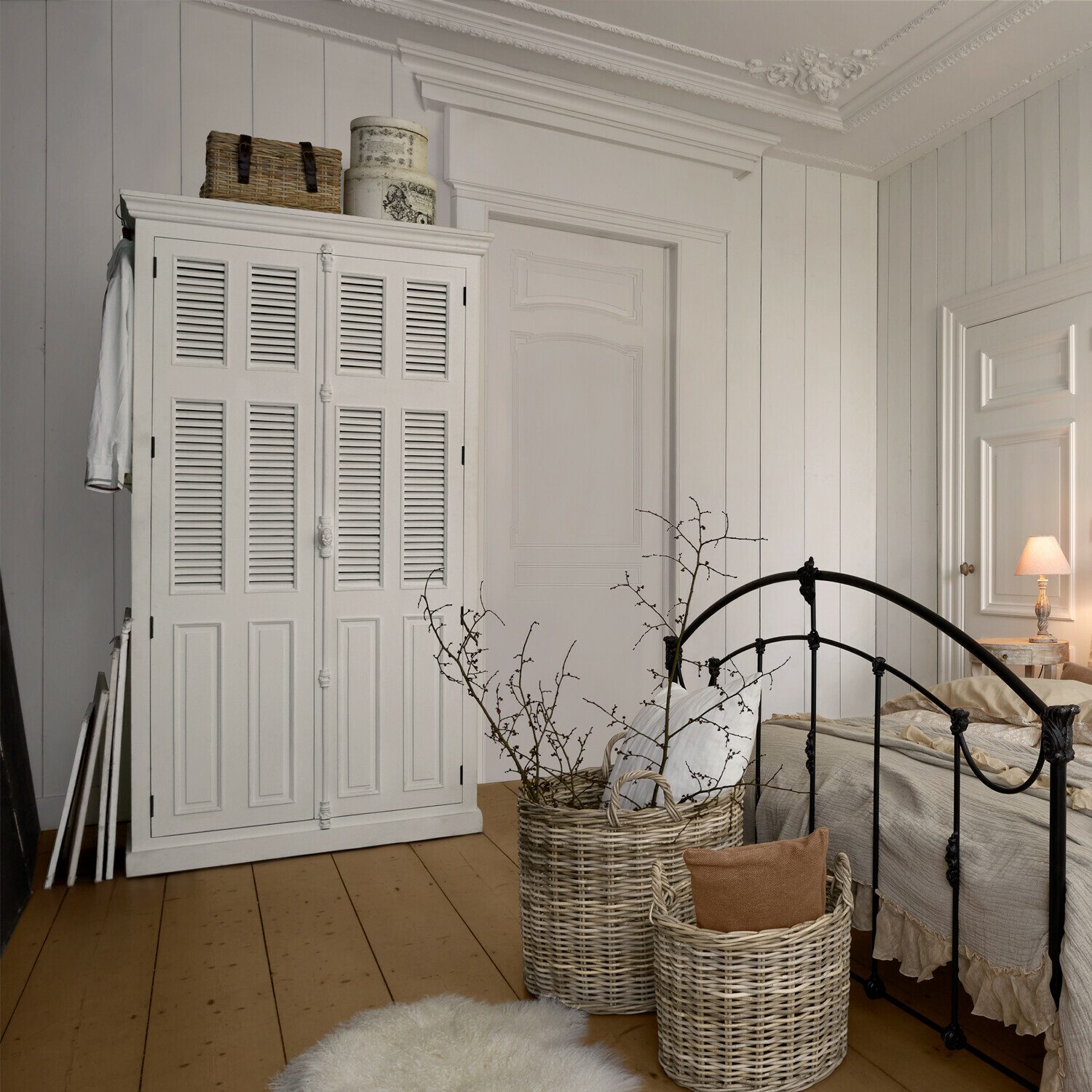 Armoire Elmsworth