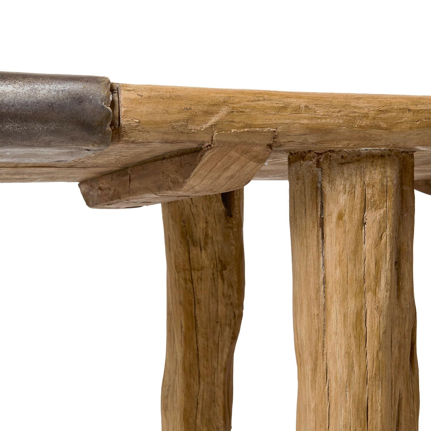 Table Crestmoore