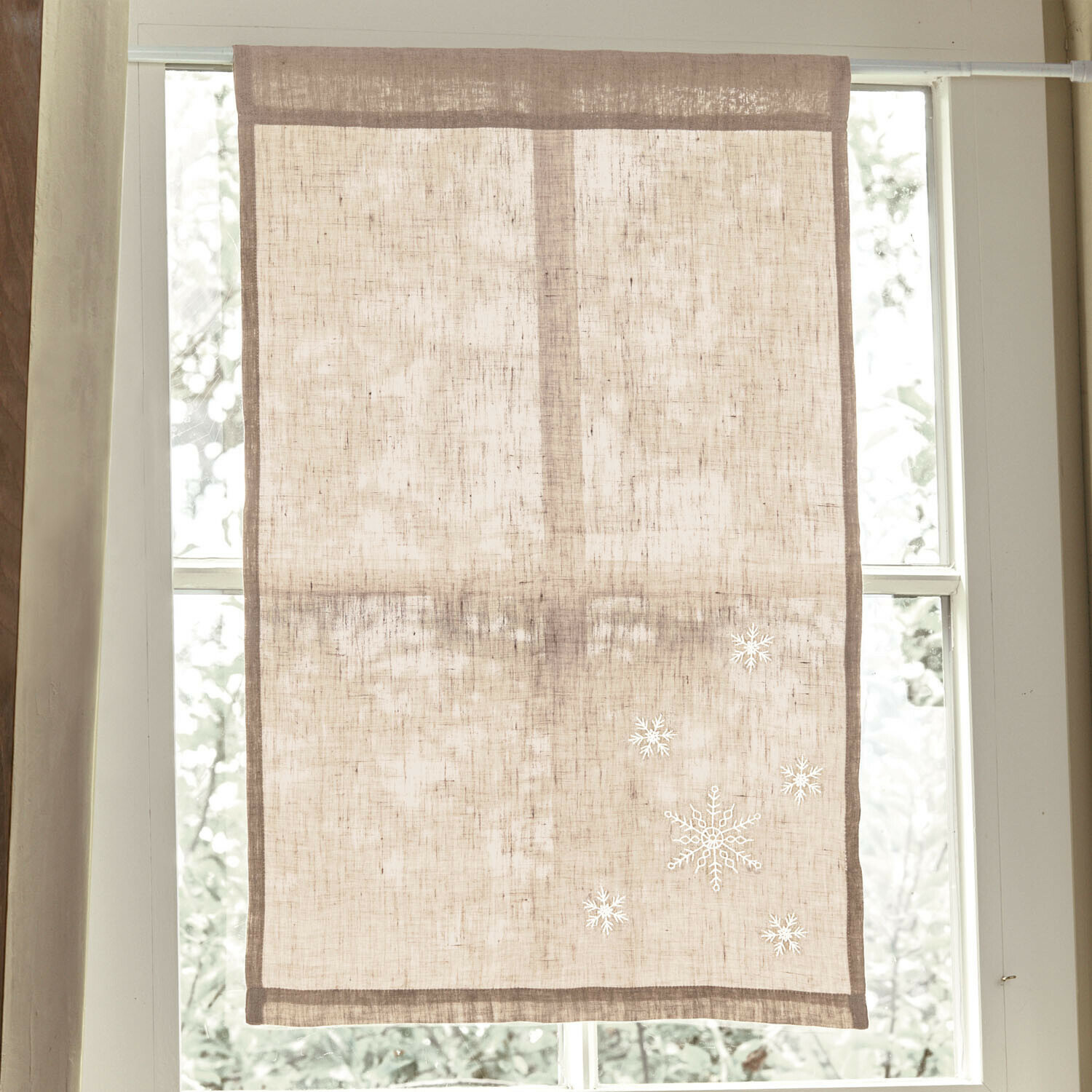 Brise-bise Ruspi Store en lin beige avec motif flocons de neige, décoration de fenêtre légère et naturelle