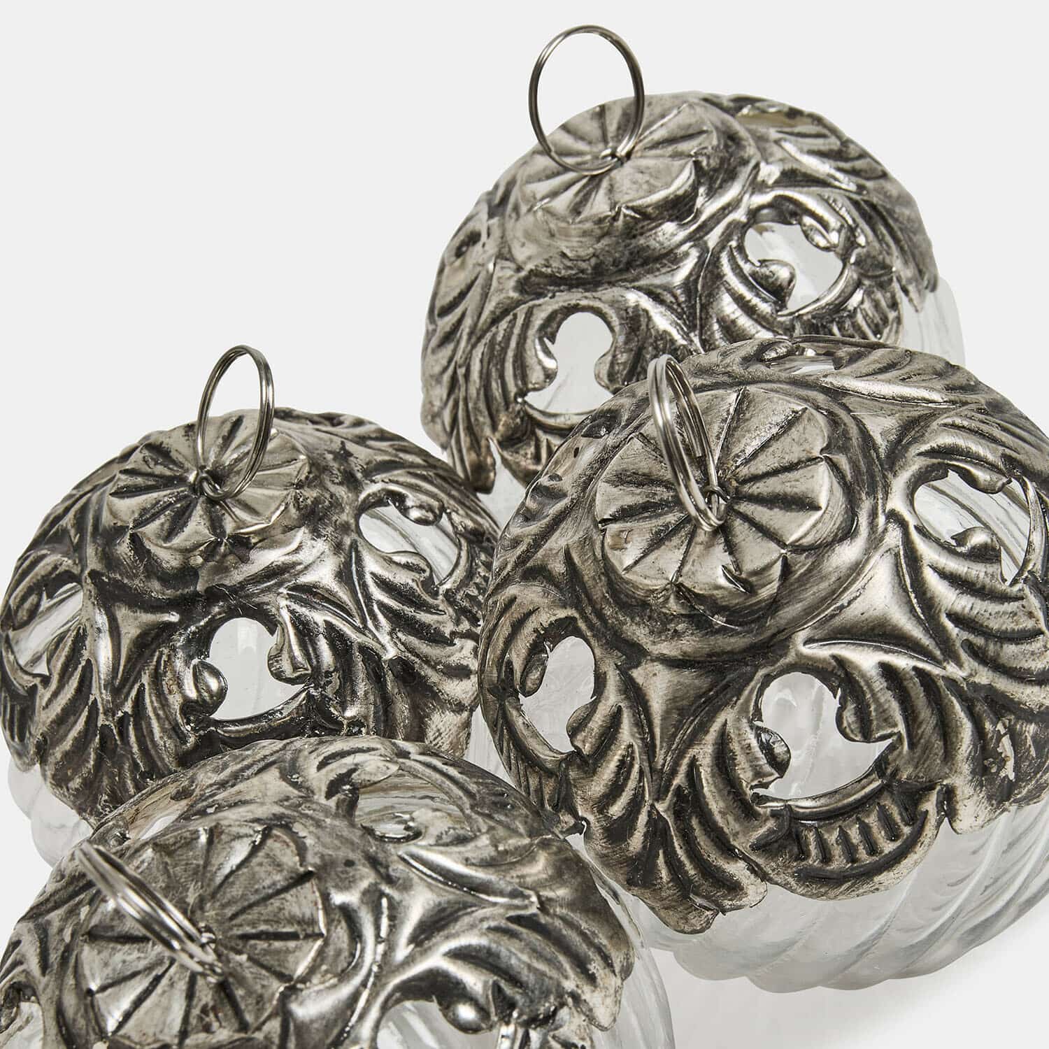 Lot de 4 boules de Noël Valévoise