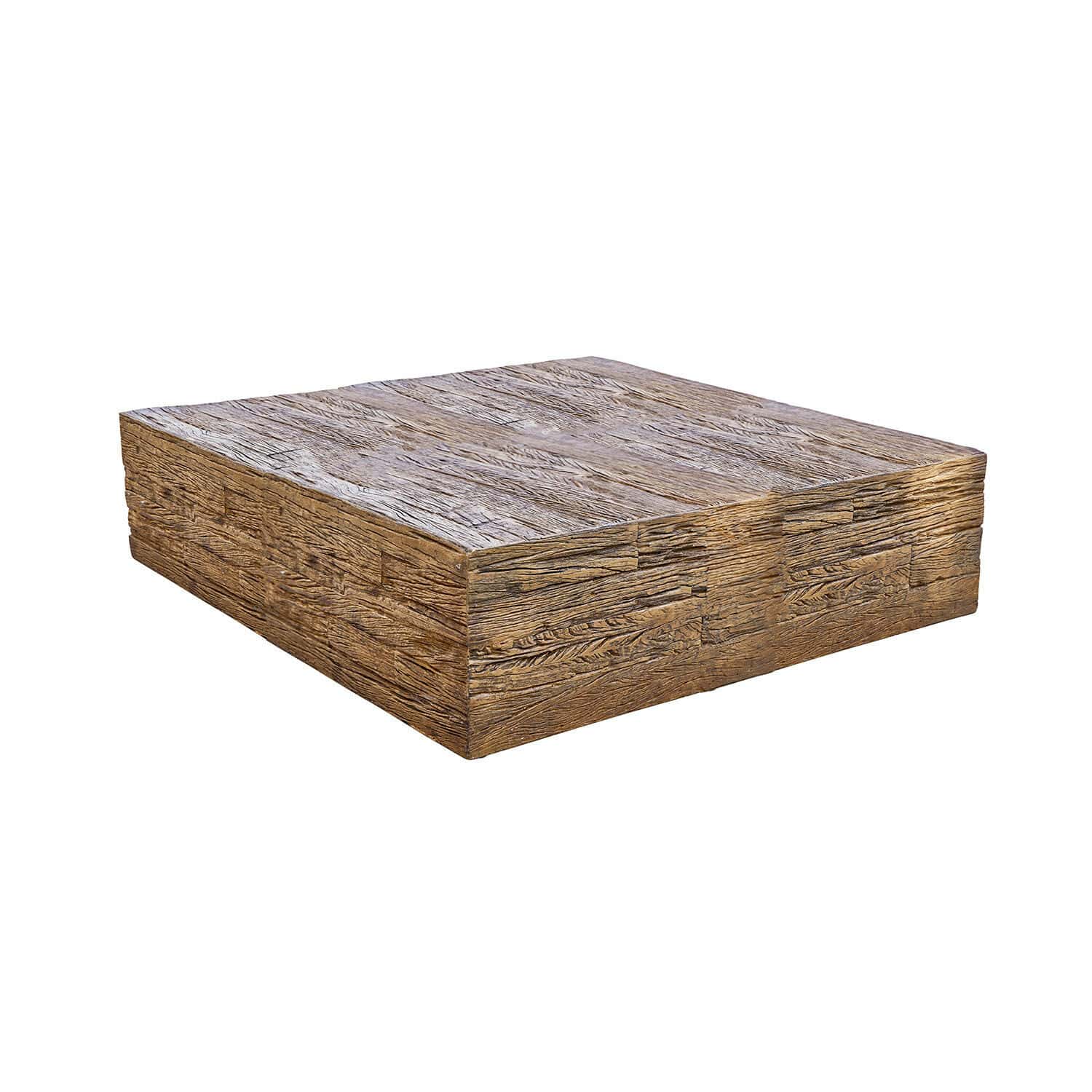 Table basse carrée en bois brun avec texture rustique, idéale pour un salon chaleureux