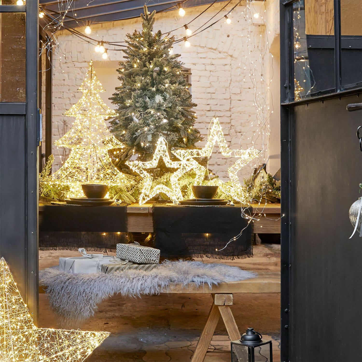 Lot de 2 étoiles à LED Veralisse