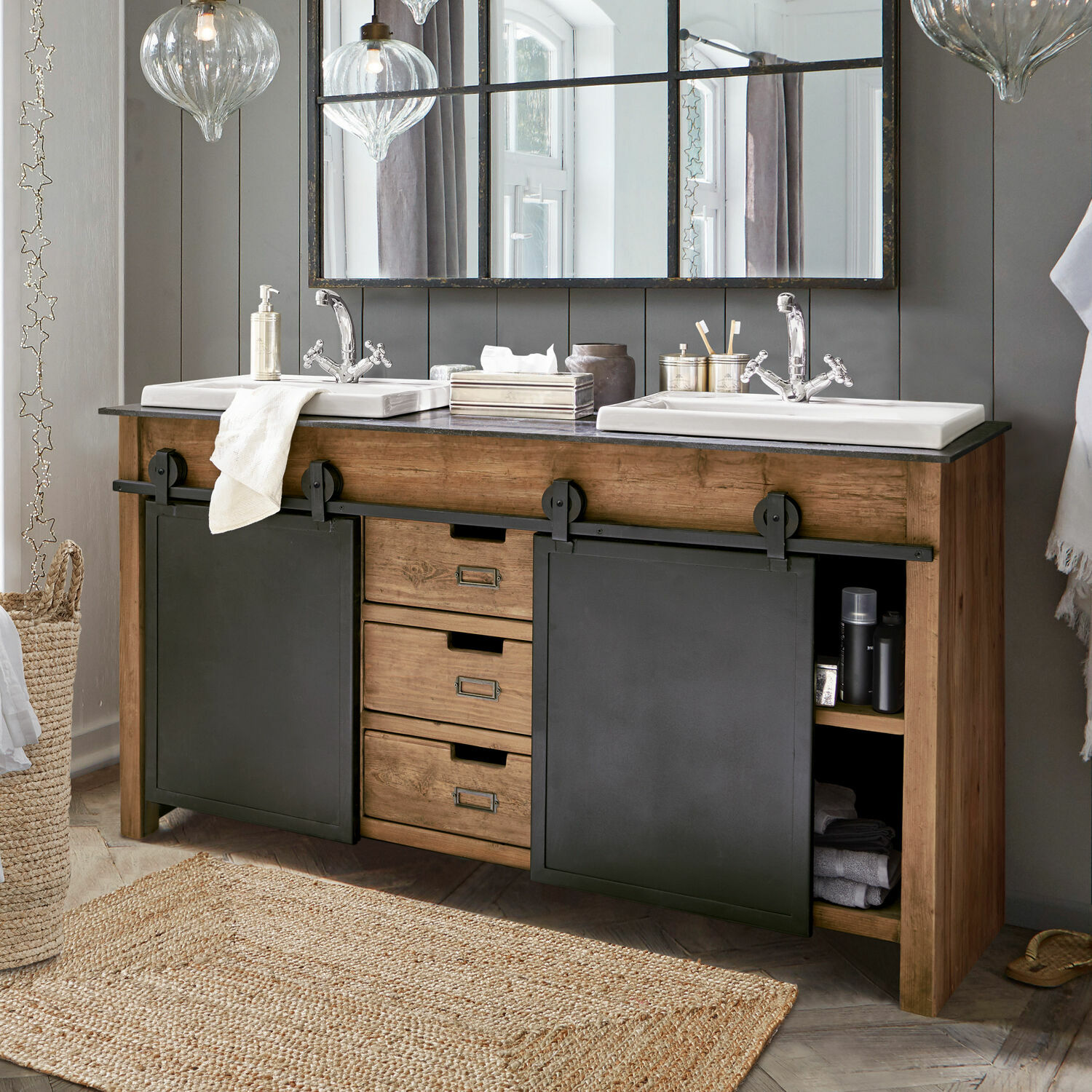 Meuble à double-vasque Aulon Meuble de salle de bain en bois avec portes coulissantes métalliques noires et double vasque