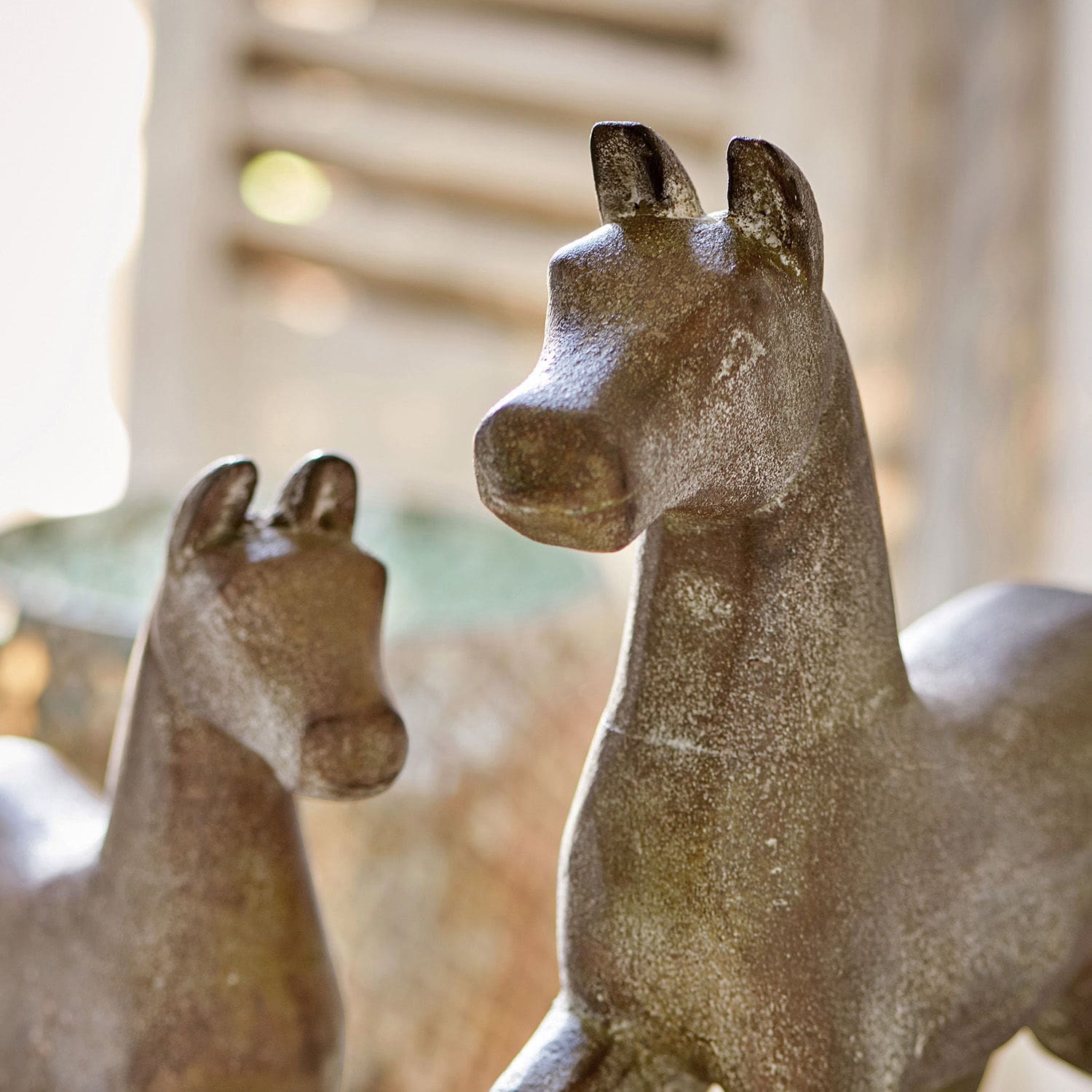 Lot de 2 chevaux Vigoux