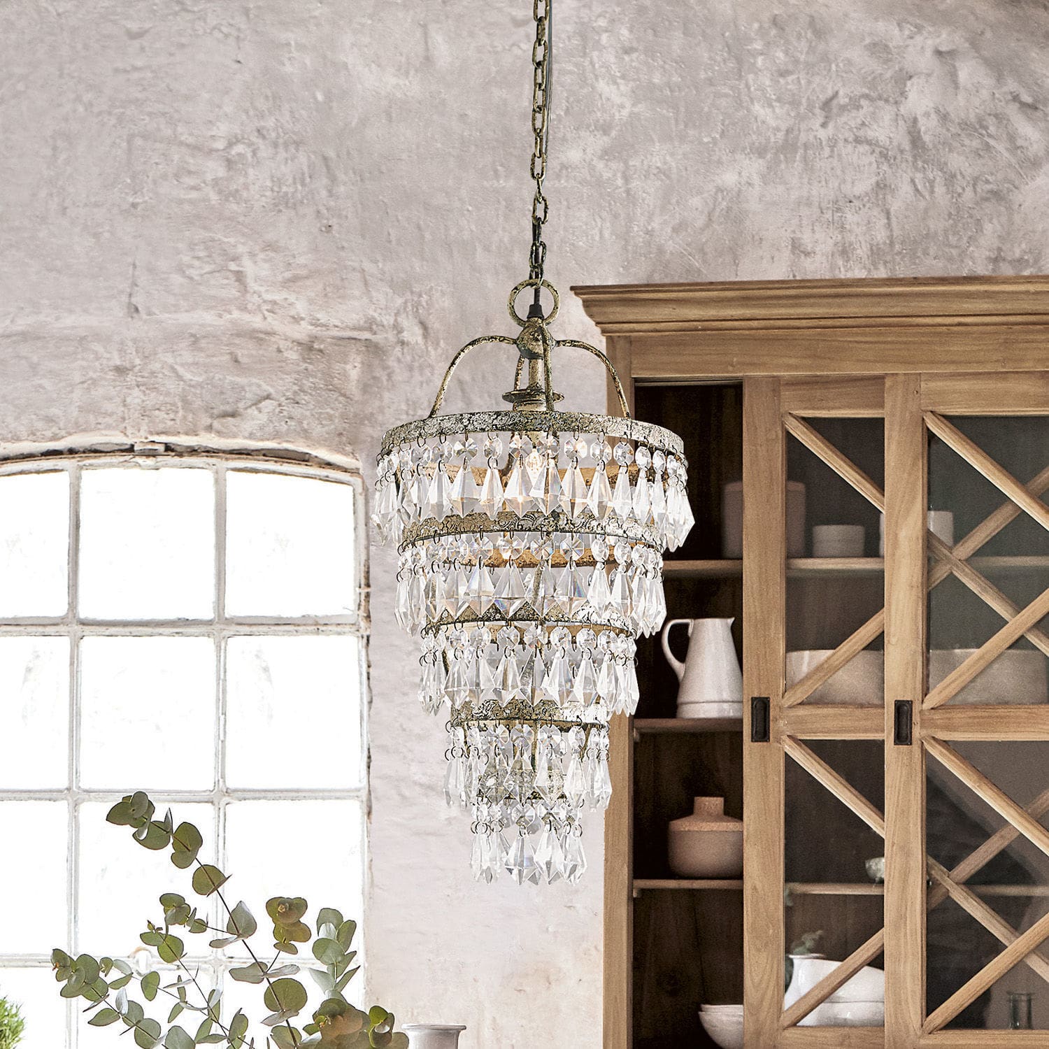 Lustre Monclar