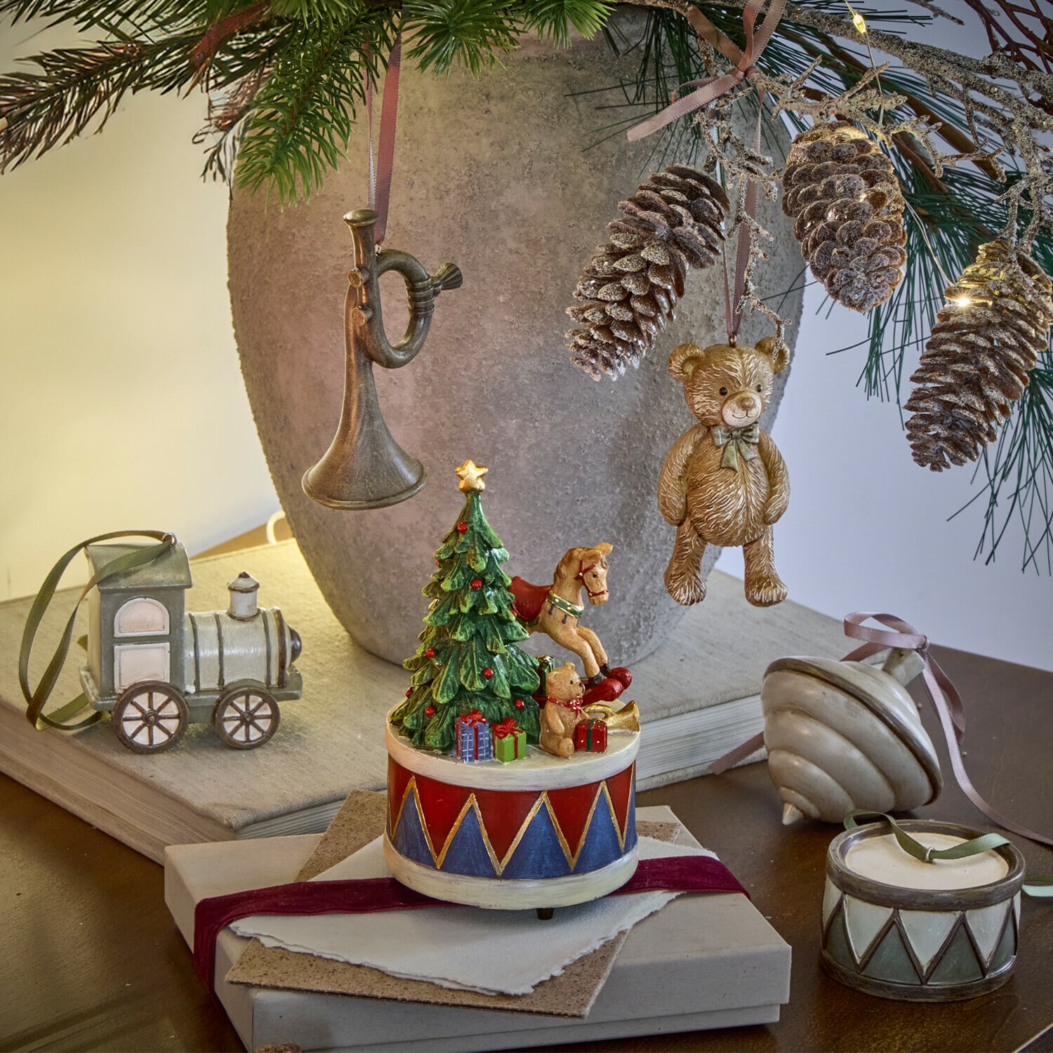 Lot de 5 décorations à suspendre Dassa