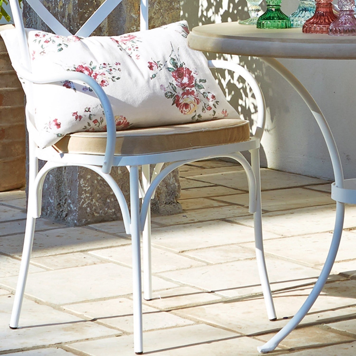 Ensemble table et chaises Lawndale