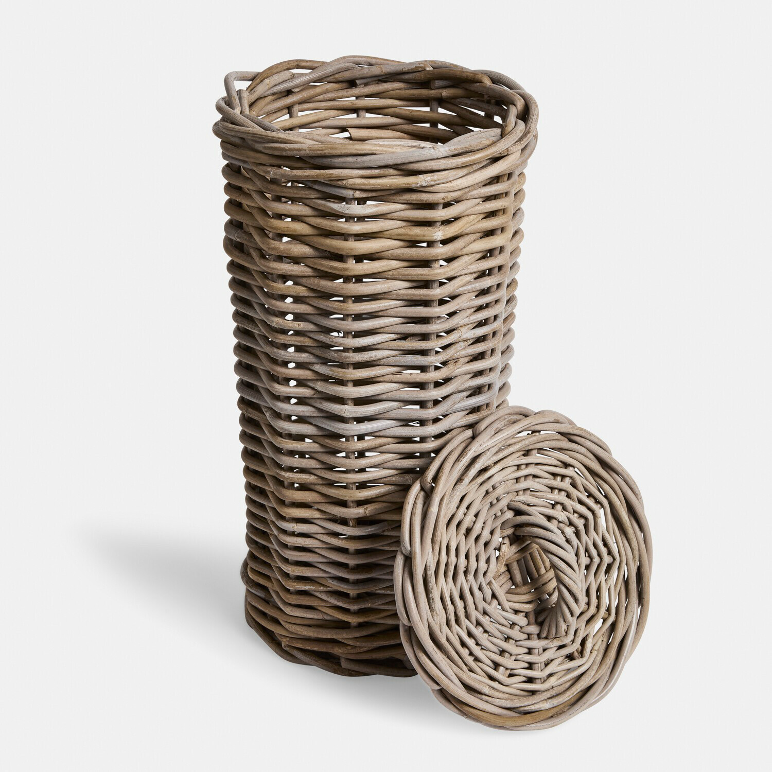 Porte-papier toilette Lørdenne Panier rond en bois tressé couleur naturelle avec couvercle pour rangement intérieur