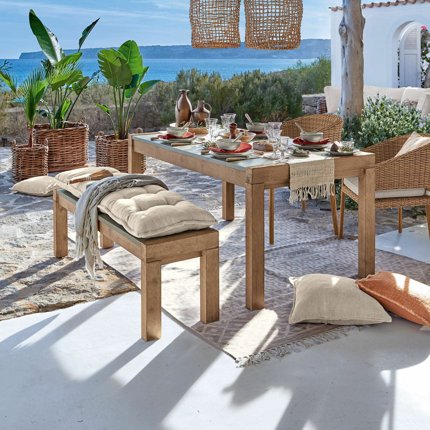 Ensemble table et banc Collingwood