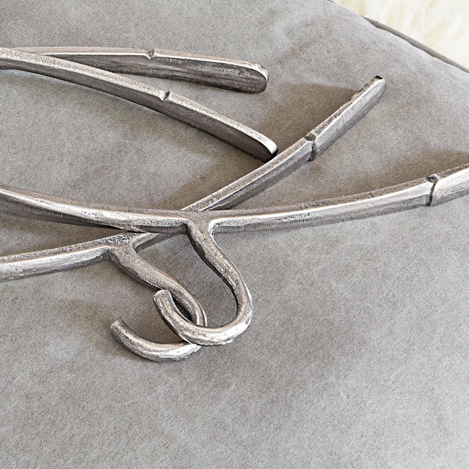 Lot de 4 cintres Lady