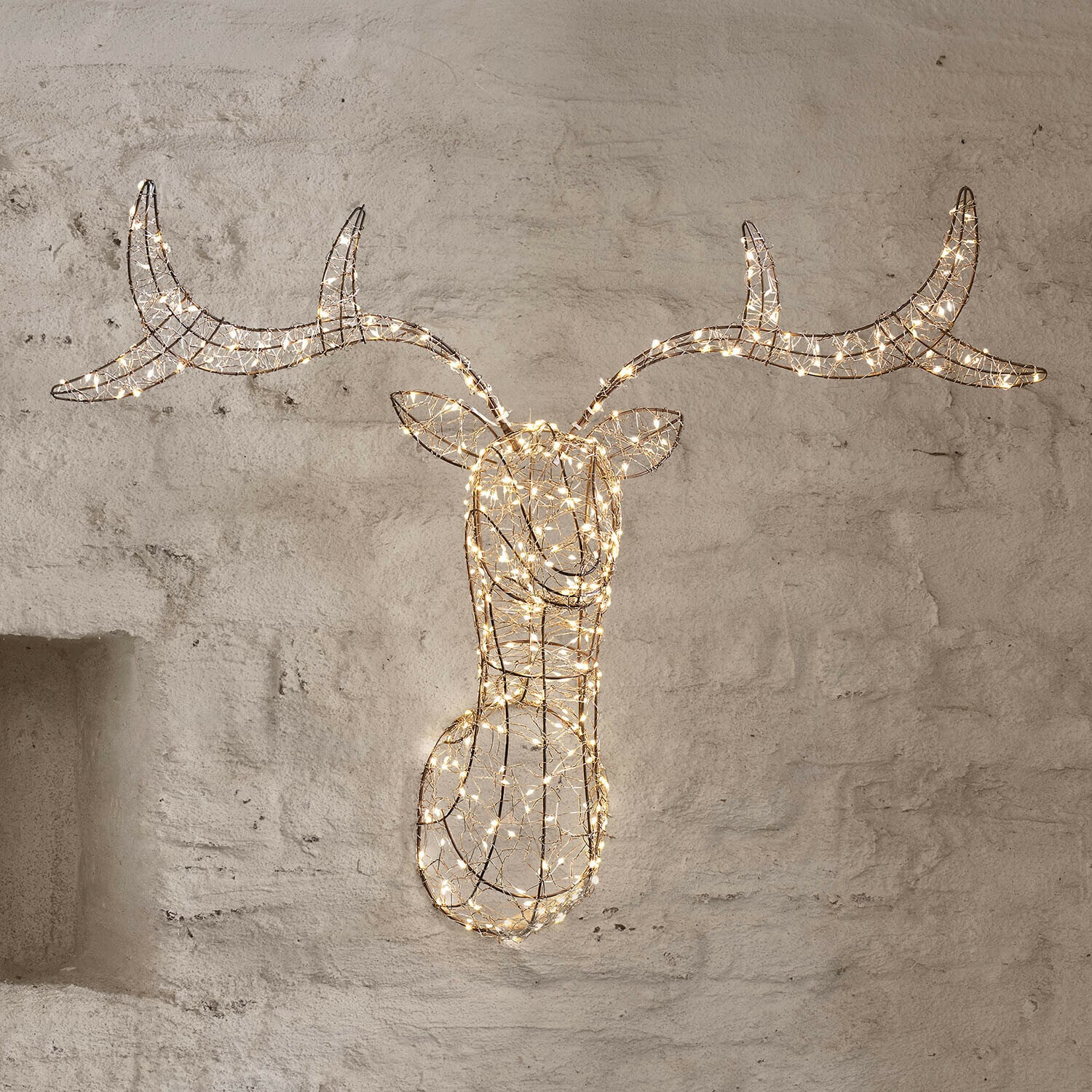 Tête de cerf à LED Skogly Tête de cerf à LED Skogly